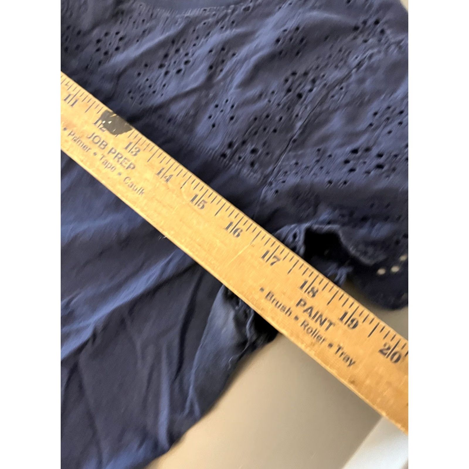 Gap Gap Eyelet Lace Detail Women’s Top T-Shirt XL Navy Blue Ladies Regular Size XL Blue Lace Details 90s | Gap Womens shirts Size XL / US 12-14 / IT 48-50 - 5 Thumbnail