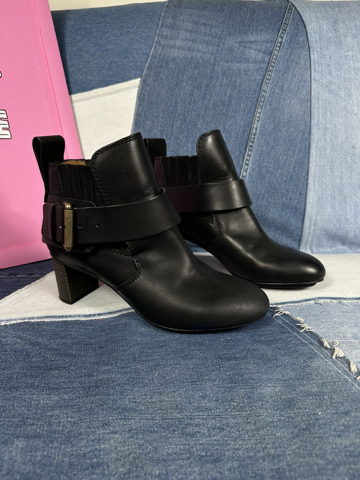 See by Chloe See By Chloe Cappa Block Heels Ankle Boots Hardware Buckle Size US 8 / IT 38 - 2 Thumbnail