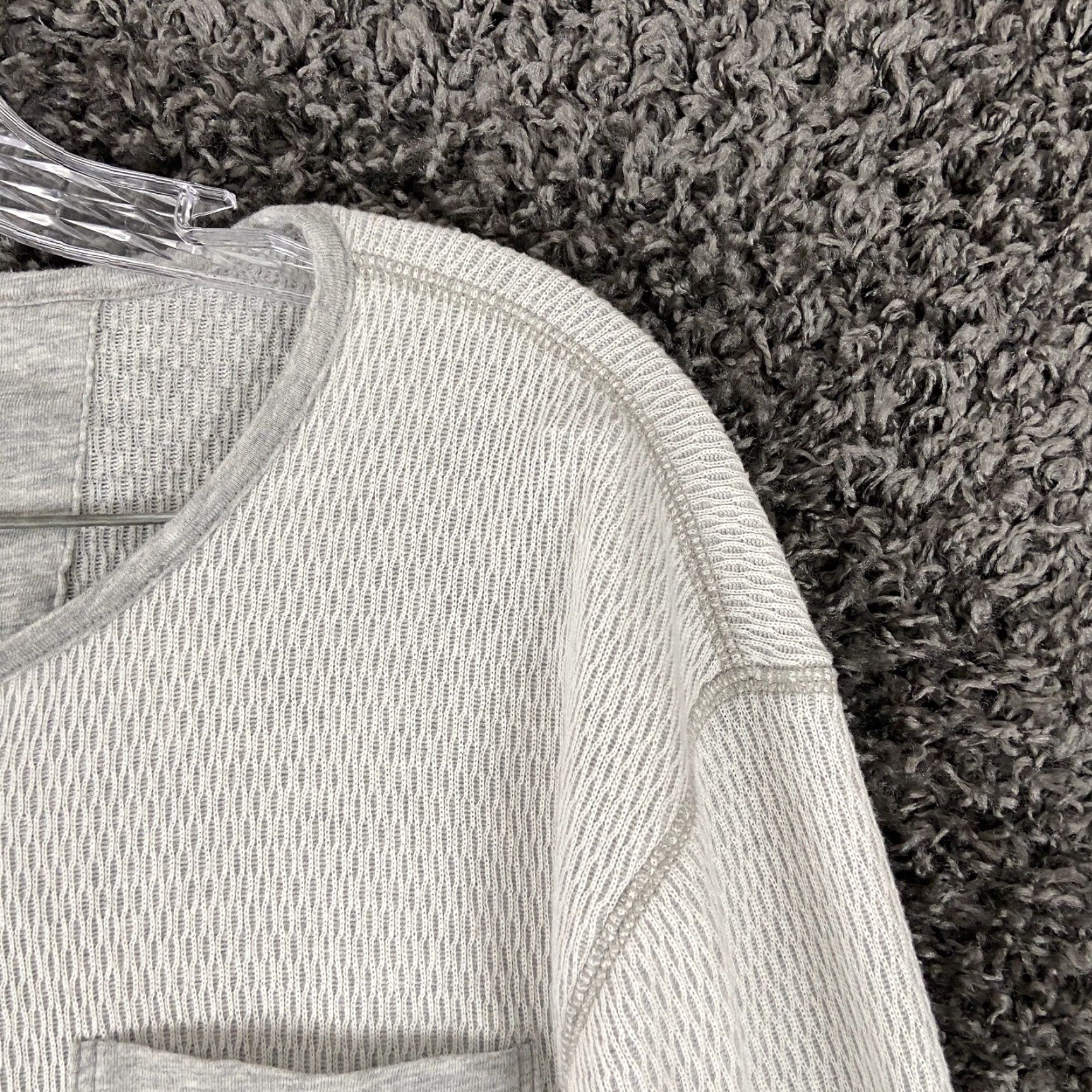Banana Republic VINTAGE Banana Republic Shirt Men L Thermal Long Sleeve Gray 1/2 Button Up - 1/2 Button Up Shirt Men L Gray Thermal Size US L / EU 52-54 / 3 - 4 Thumbnail