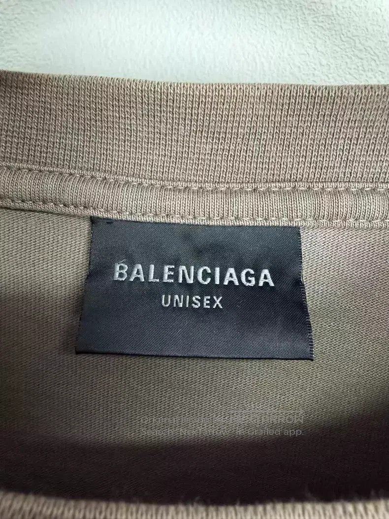 Balenciaga Balenciaga Damaged letter logo short-sleeve Size US M / EU 48-50 / 2 - 3 Thumbnail