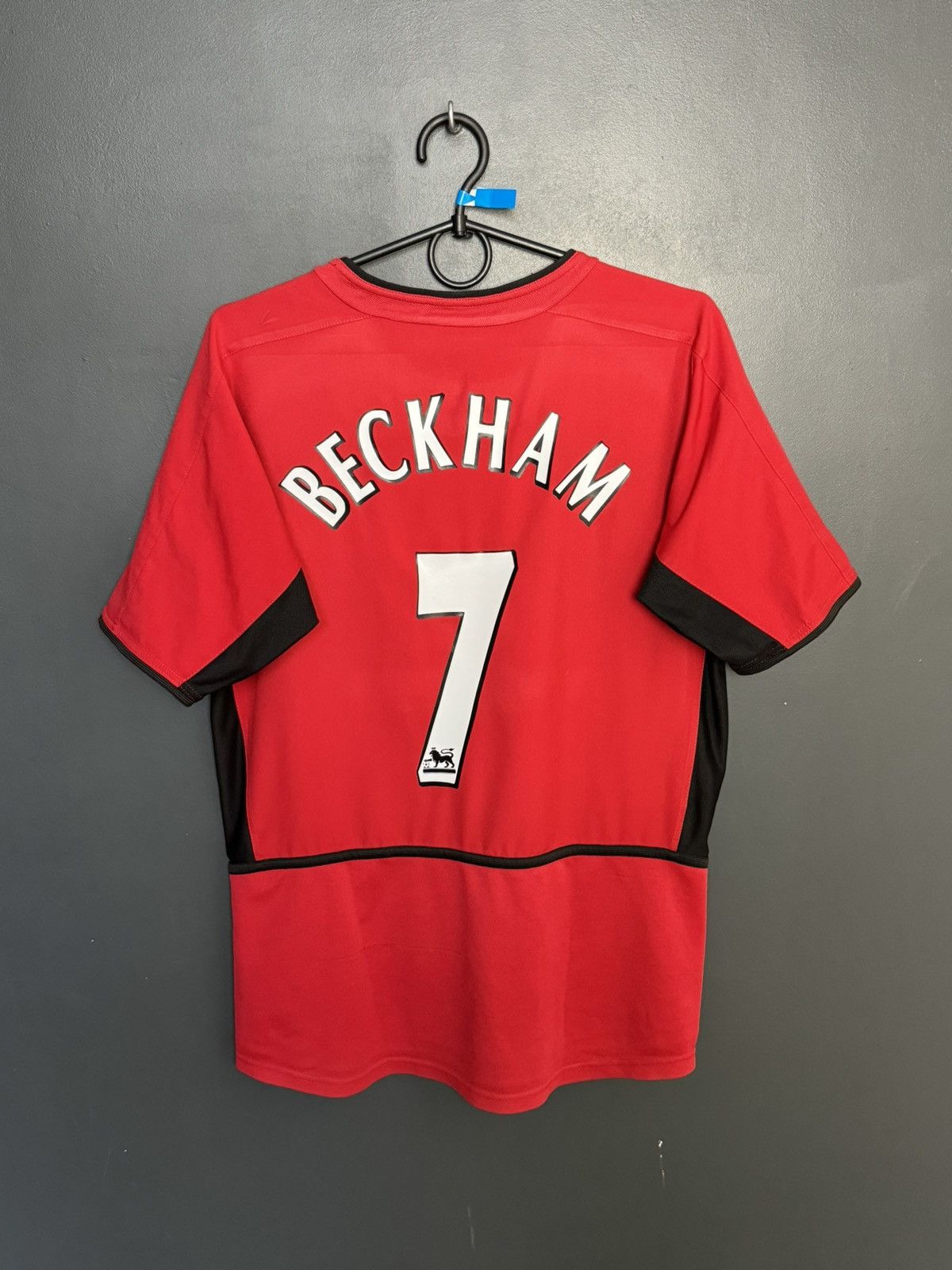 Nike Manchester United 02/04 Home Beckham Football Jersey Size US M / EU 48-50 / 2 - 1 Thumbnail