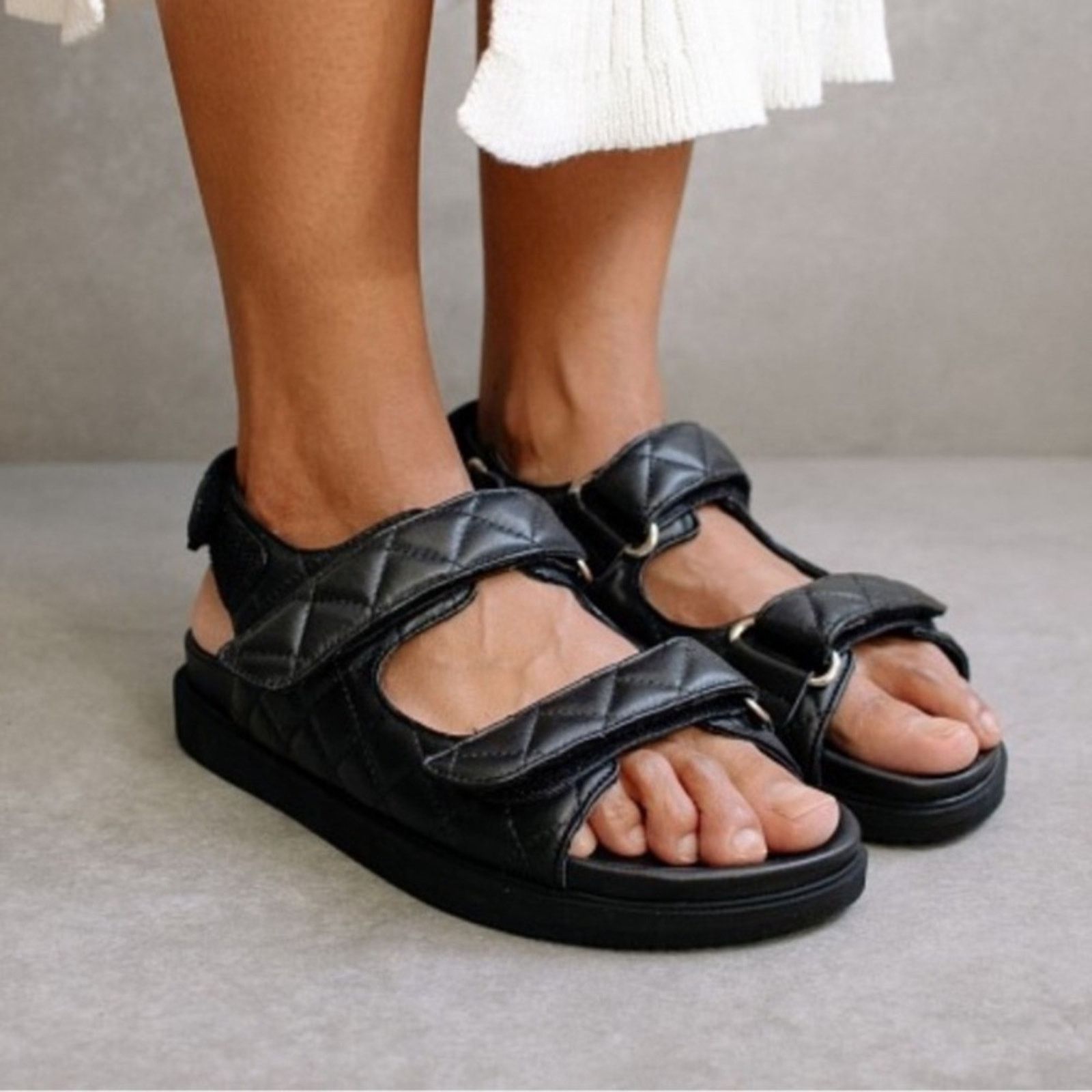 ALOHAS Alohas $210 Black Quilted Hook Loop Sandal Spain 38 7 7.5 Size US 7.5 / IT 37.5 - 4 Thumbnail