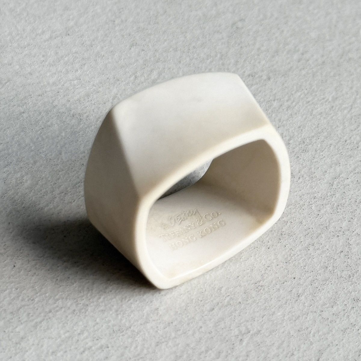 Tiffany & Co. Tiffany & Co. x Frank Gehry White Jasper Torque Ring Size ONE SIZE - 6 Thumbnail