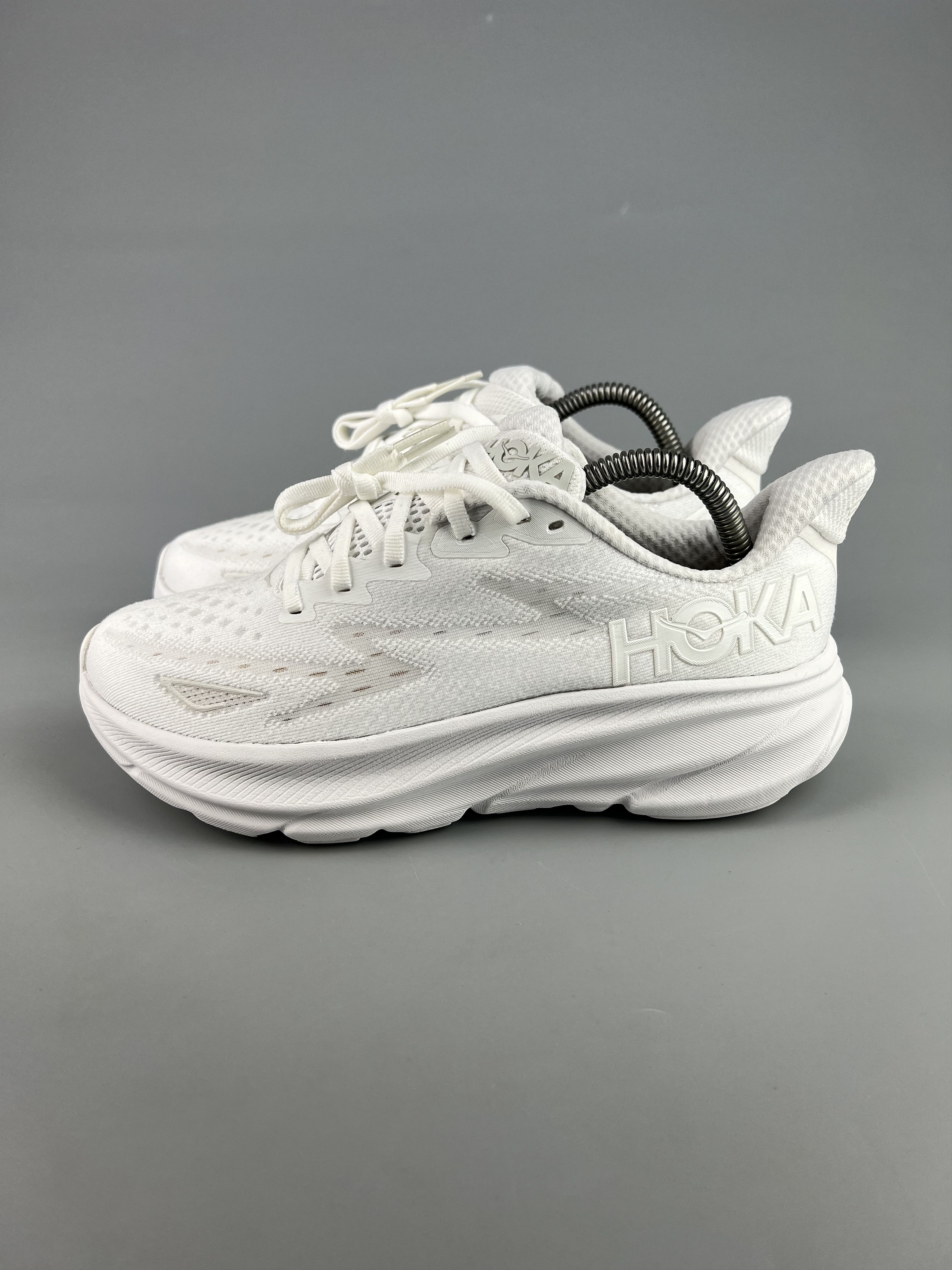 Hoka 7.5D Hoka One One Clifton 9 Wide Running Shoes Walking Gym Size US 7.5 / IT 37.5 - 2 Thumbnail