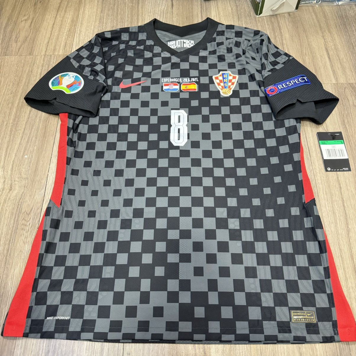Nike Croatia Euro2020 player issue away shirt #8 Kovacic (Bnwt) Size US XL / EU 56 / 4 - 1 Thumbnail