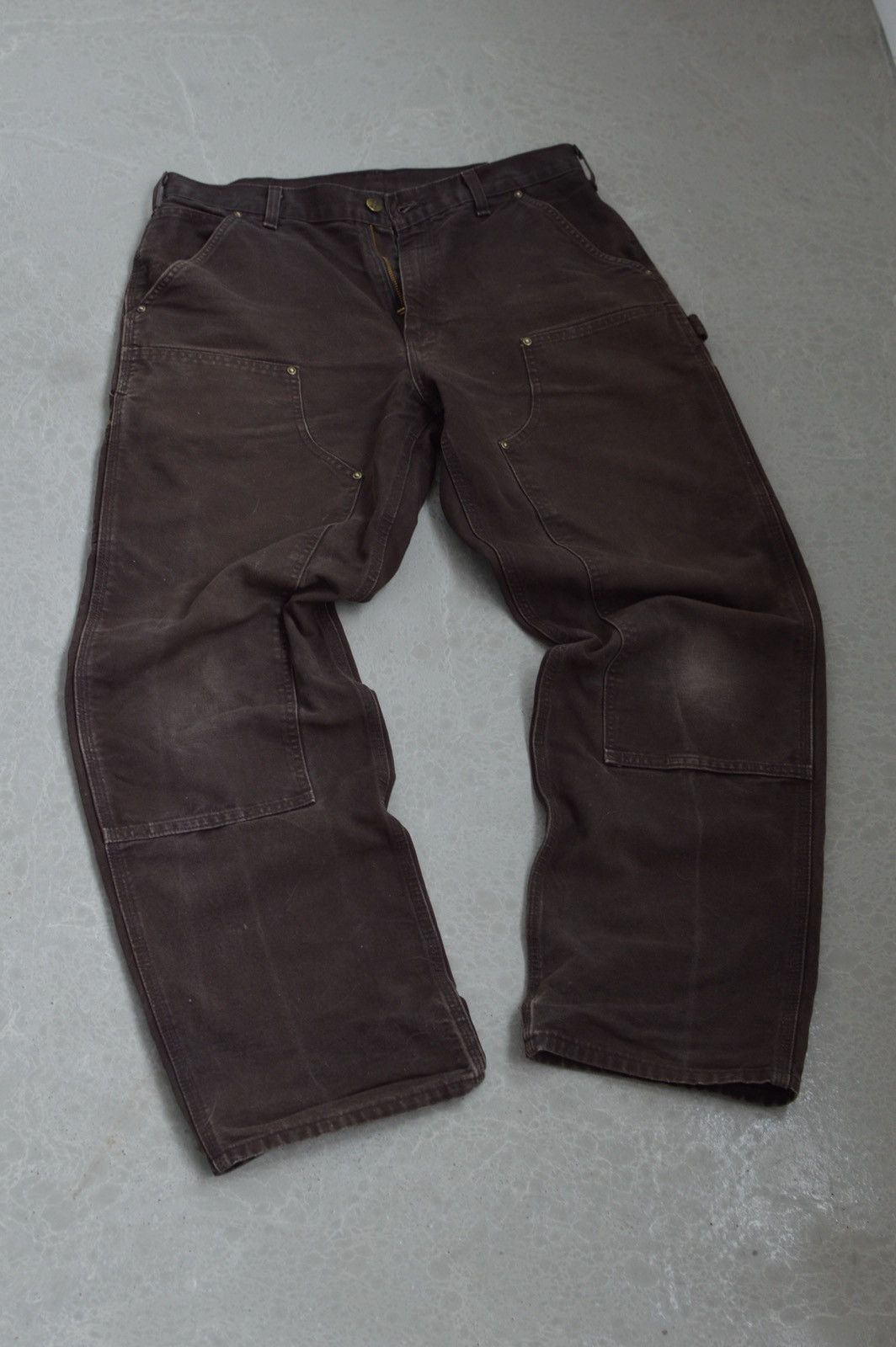 Carhartt B136 B01 Pants Dark Brown Men's 33x32 Distressed