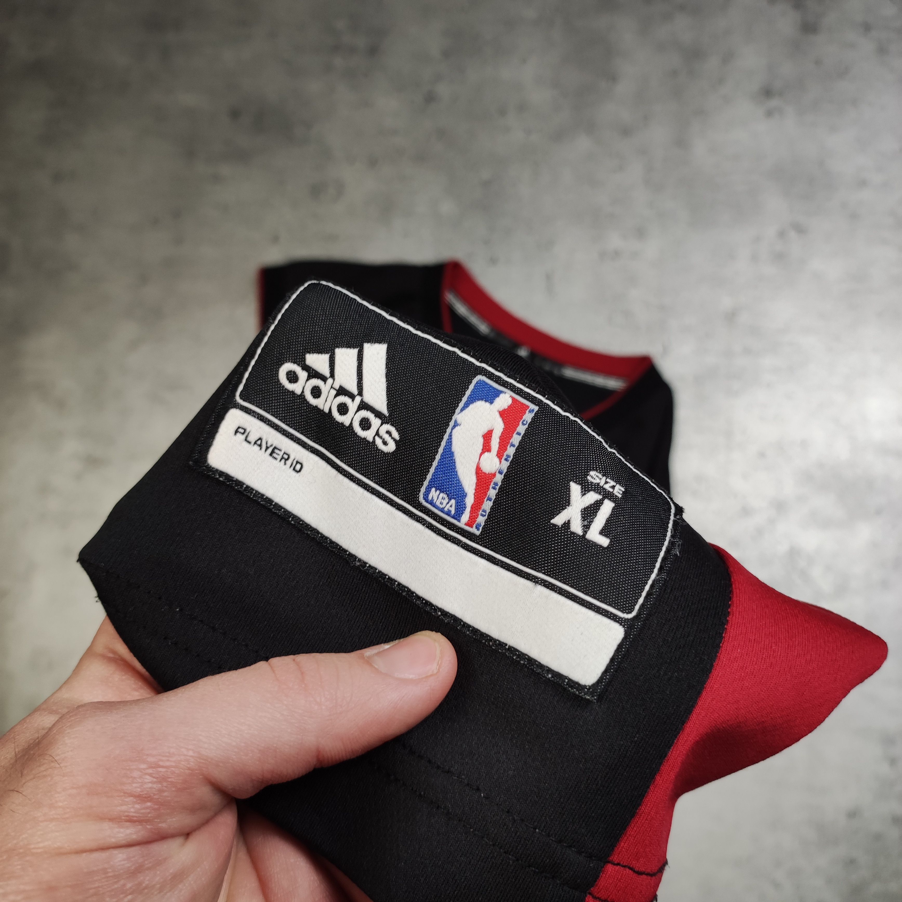 Adidas × NBA RARE 2010 Adidas x Miami Heat #6 James NBA Jersey Size US XL / EU 56 / 4 - 5 Thumbnail