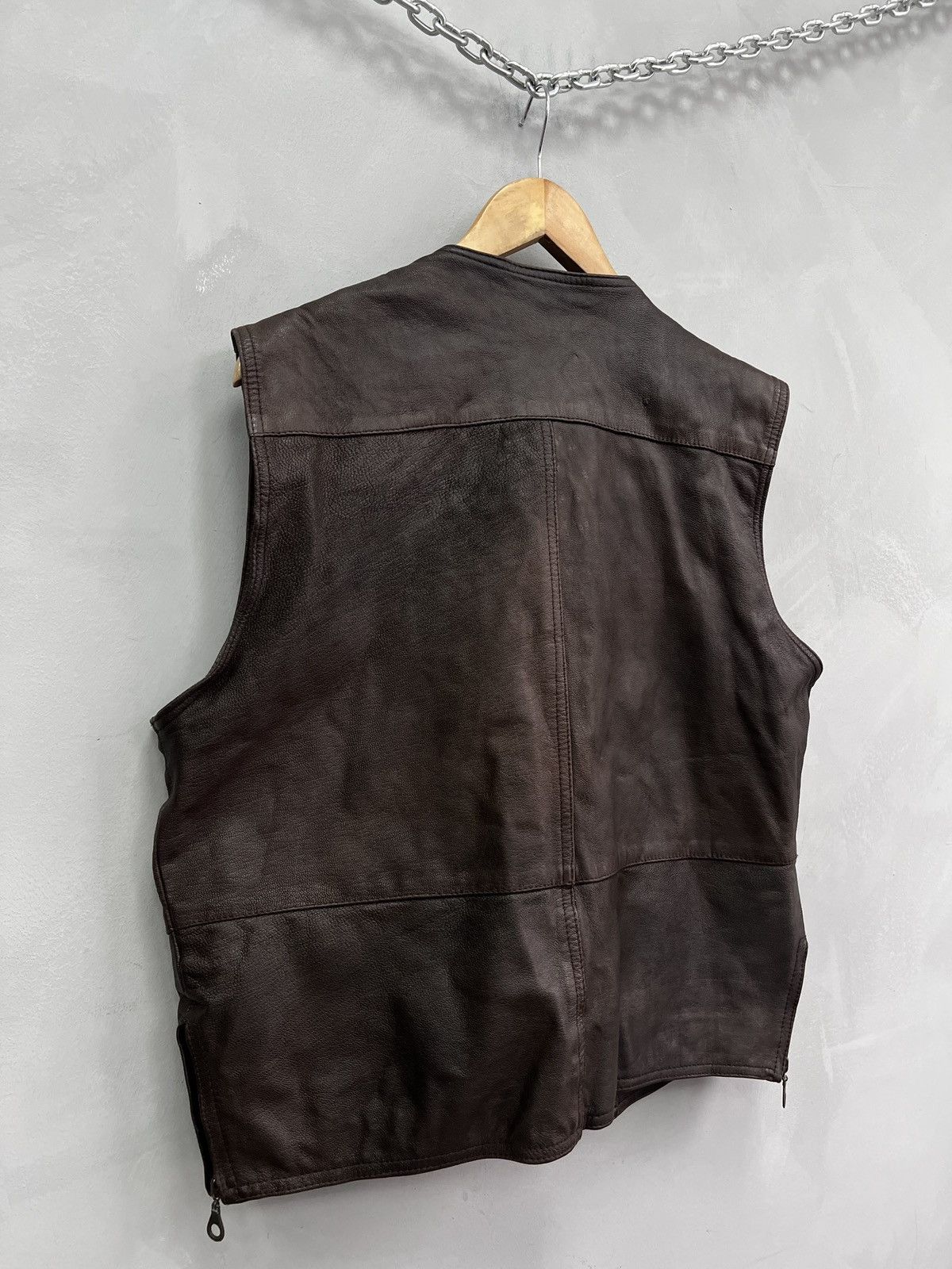 Harley Davidson Multipocket leather vest japanese issey miyake style 90s Size US M / EU 48-50 / 2 - 10 Thumbnail