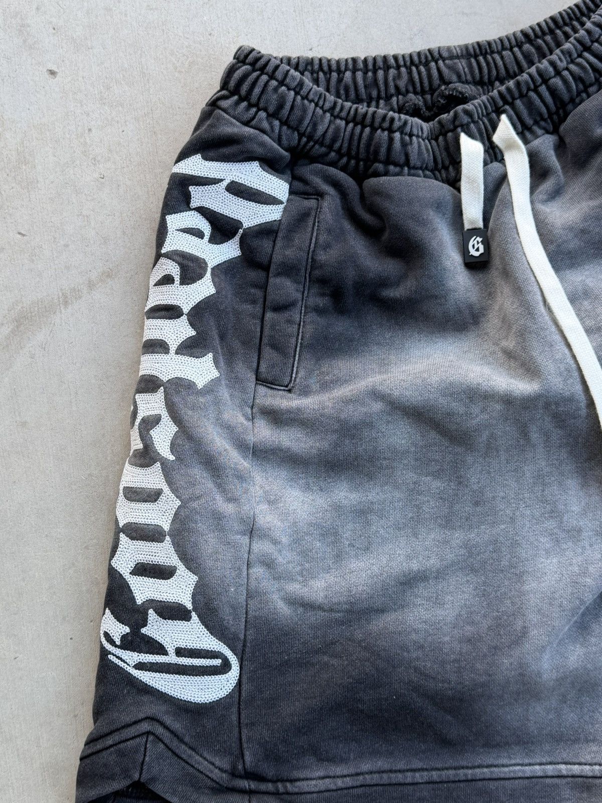 Godspeed Godspeed Courtside Shorts Black / Grey Wash – Size Small Size US 30 / EU 46 - 3 Thumbnail