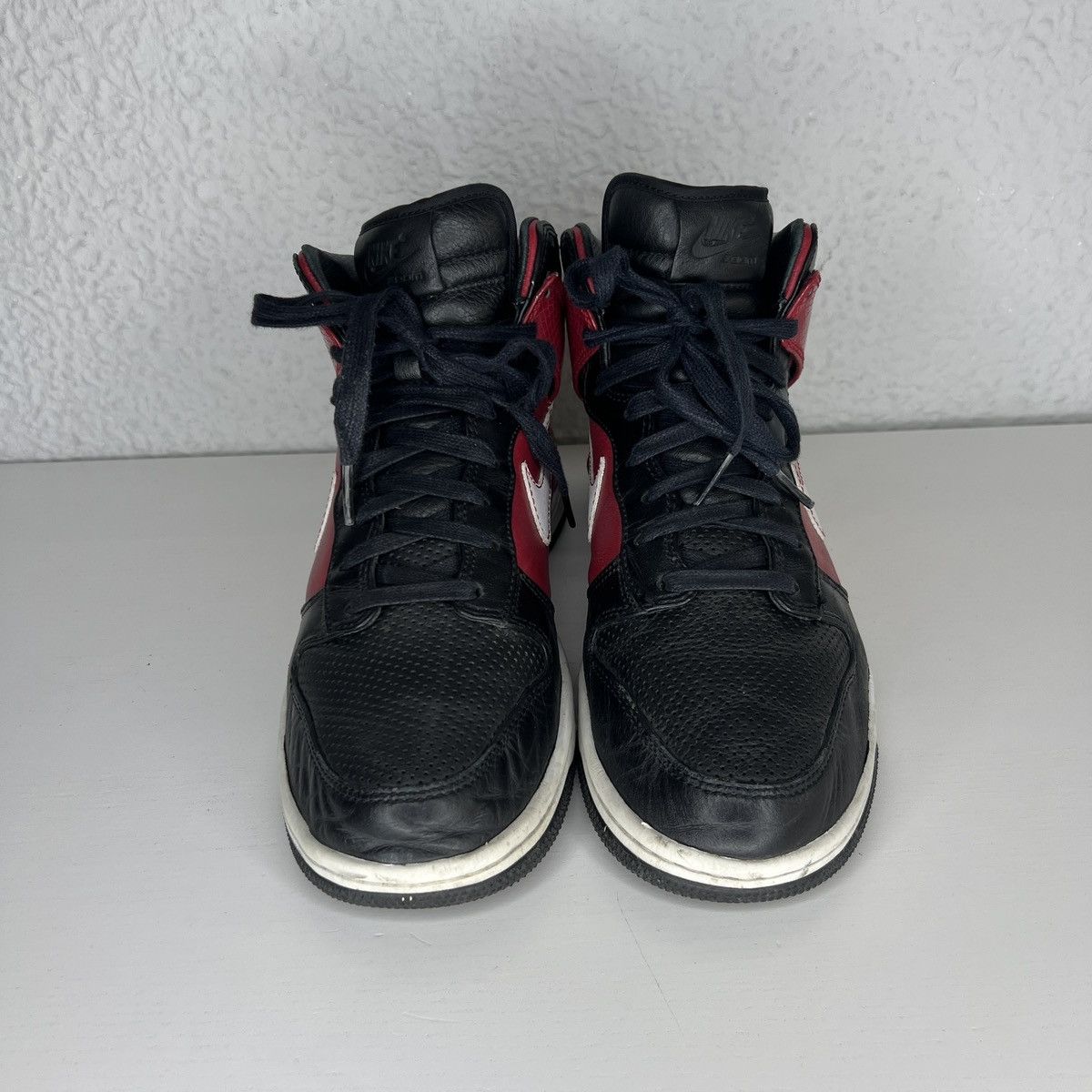 Nike Vintage Nike Dunk SB High Supreme Varsity Bred Sneakers Shoe Size US 8.5 / EU 41-42 - 2 Thumbnail