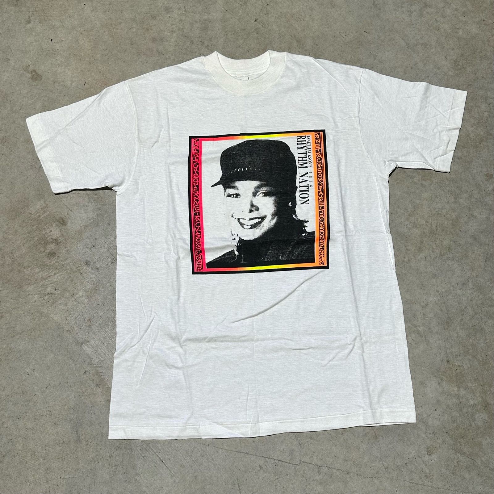 Other Vintage 90e Janet Jackson Rhythm Nation Tee size XL in Men Size US XL / EU 56 / 4 - 1 Thumbnail