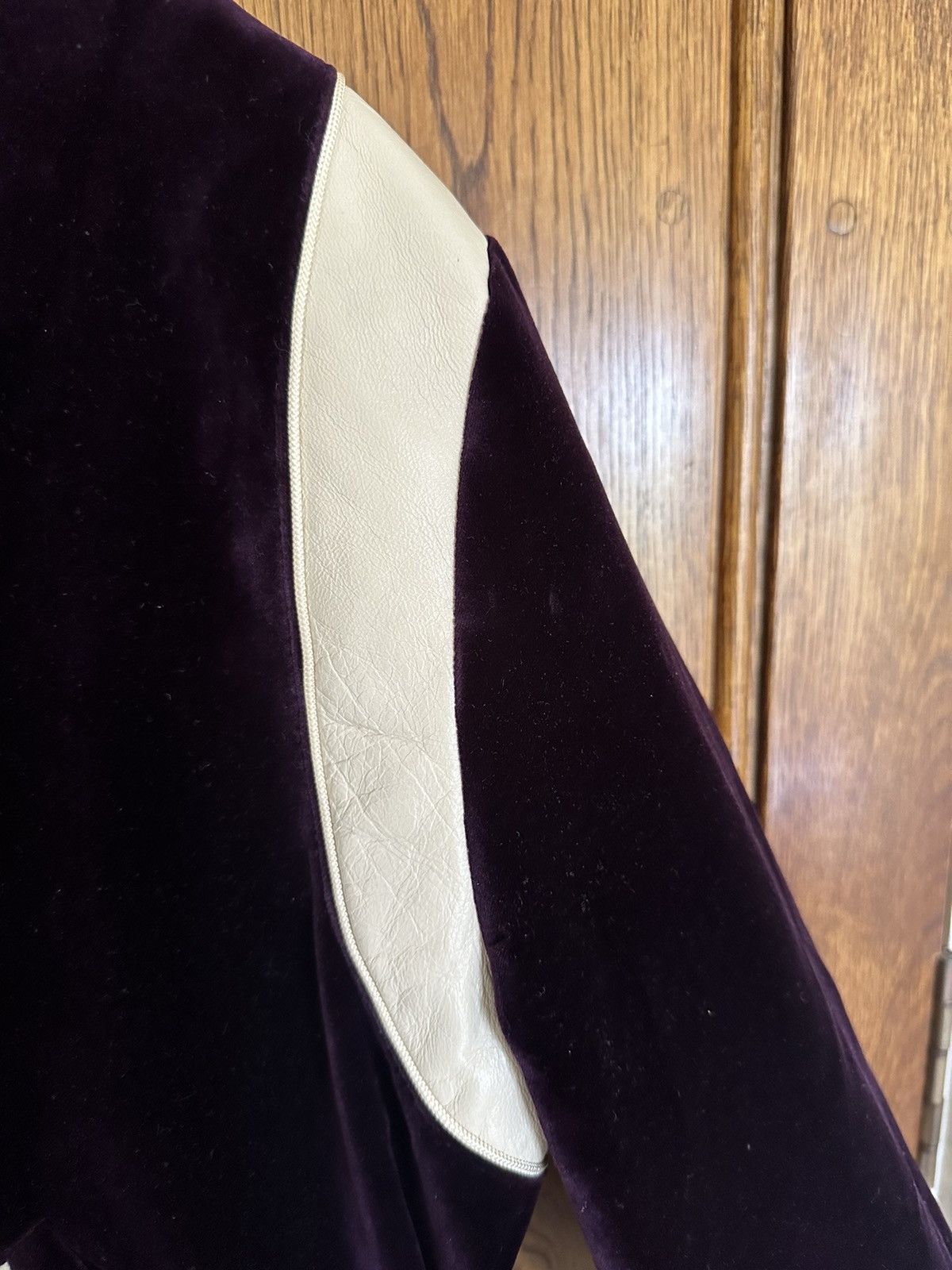 Celine Grail FW20 Celine purple velvet teddy jacket 46 Size US S / EU 44-46 / 1 - 15 Thumbnail