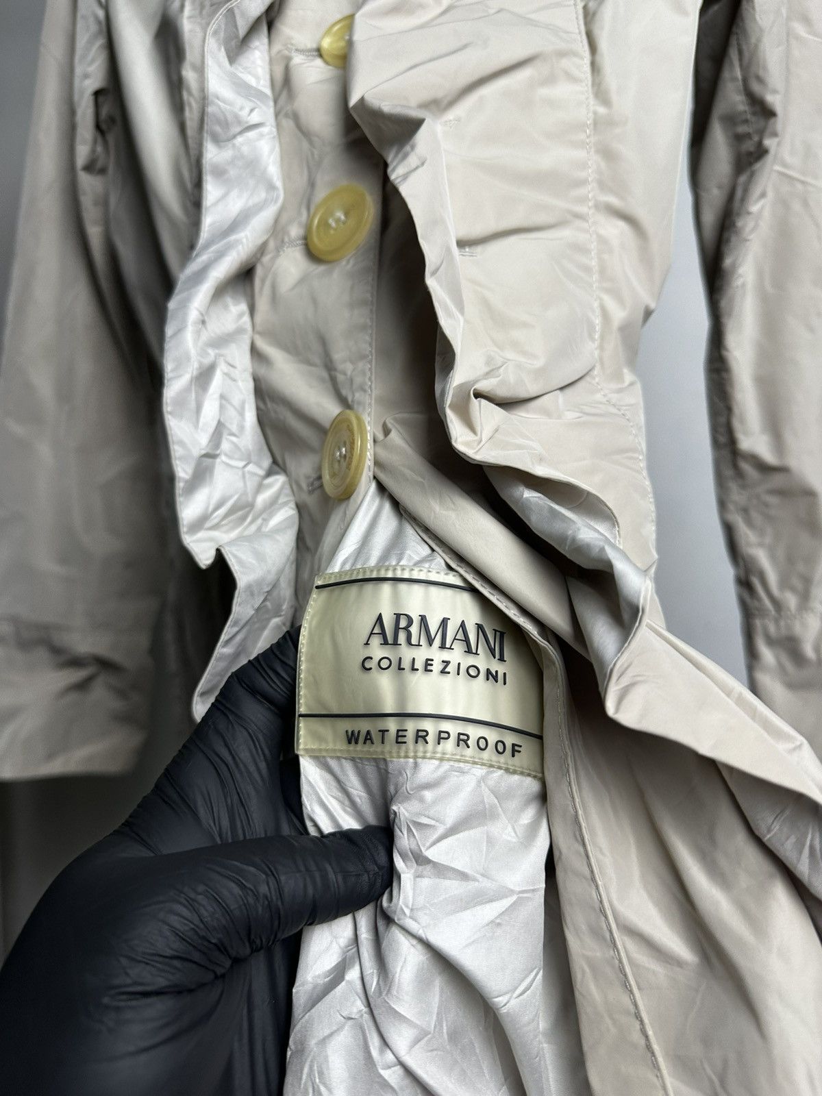 Armani Collezioni Armani Collezioni Ruffle Waterproof Hooded Coat Size M / US 6-8 / IT 42-44 - 4 Thumbnail