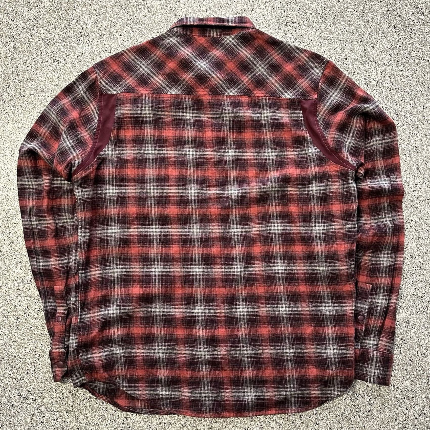 Under Armour Under Armour Tradesman Flex Flannel Shirt Mens L Red Plaid Long Sleeve Snap Shirt Size US L / EU 52-54 / 3 - 7 Thumbnail