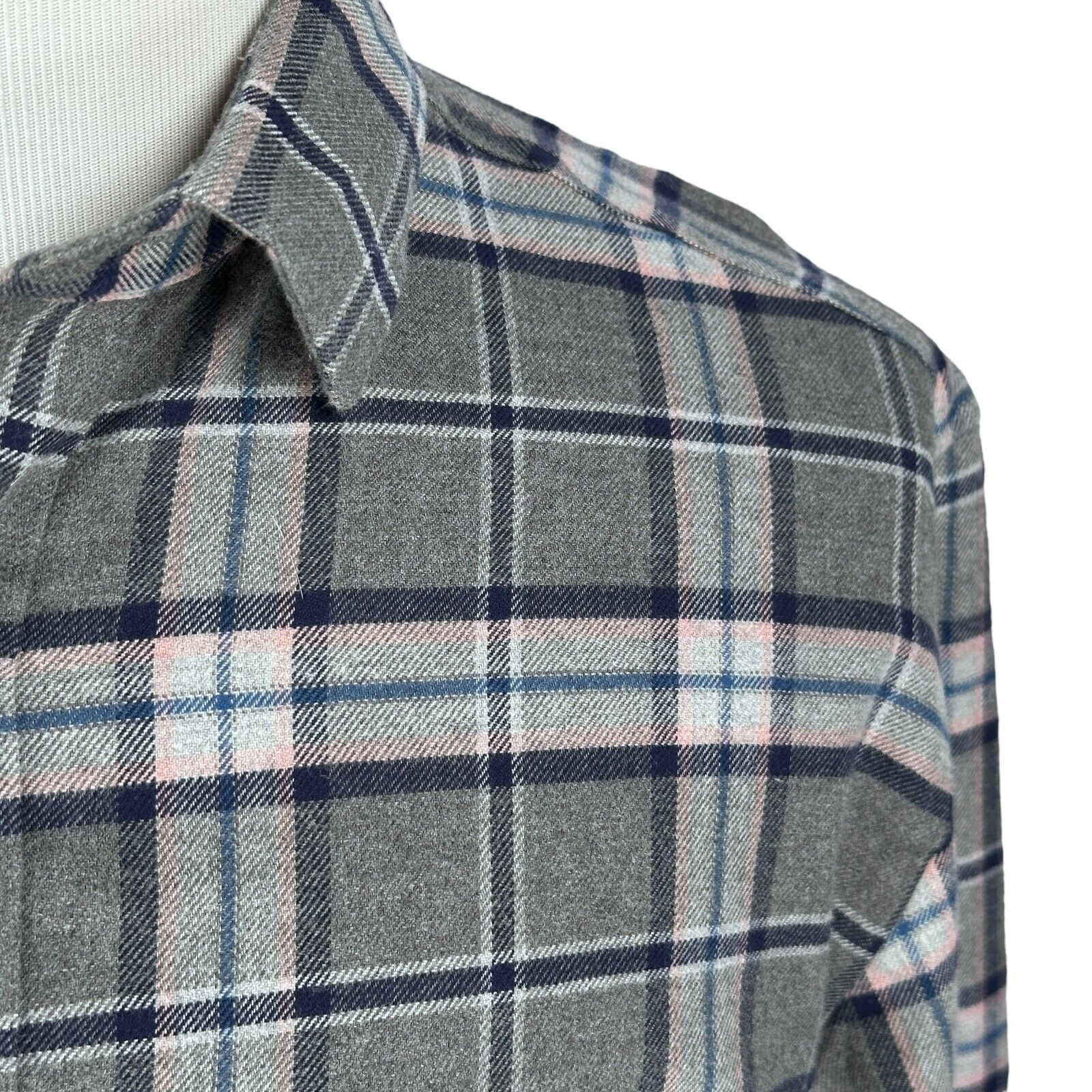 UNTUCKit Untuckit Flannel Shirt Men’s XL Gray Blue Pink Button Up Size US XL / EU 56 / 4 - 3 Thumbnail