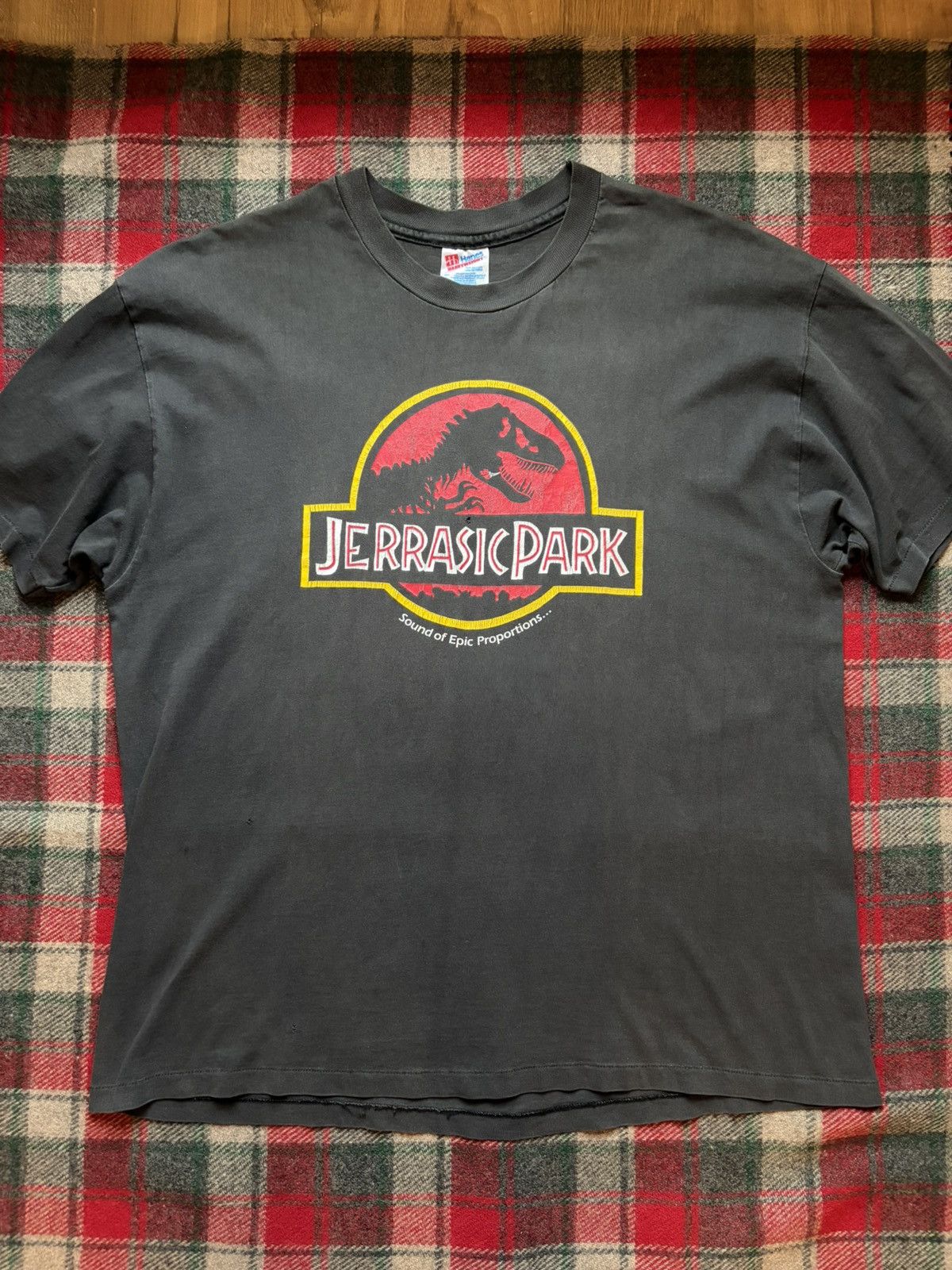Vintage Vintage Grateful Dead Jerry Garcia Jurassic Park Parody XL Size US XL / EU 56 / 4 - 1 Thumbnail