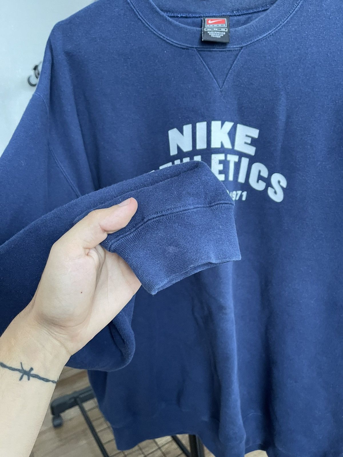 Nike Nike Athletic Sweatshirt Vintage Crewneck 90s Size US XL / EU 56 / 4 - 13 Thumbnail