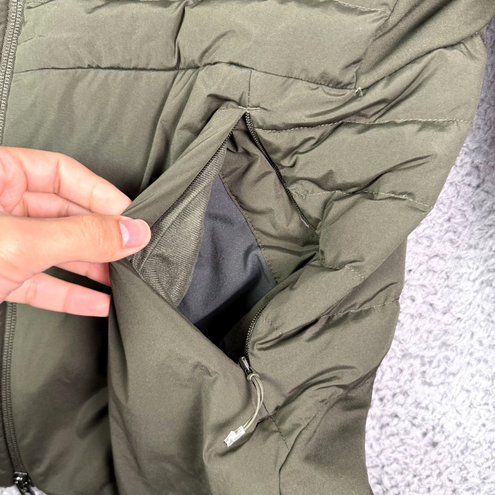 Lululemon VINTAGE? No. Lululemon Down For It All Hoodie Mens M Green Goose Down Puffer Insulated Jacket Shirt? Size US M / EU 48-50 / 2 - 5 Thumbnail