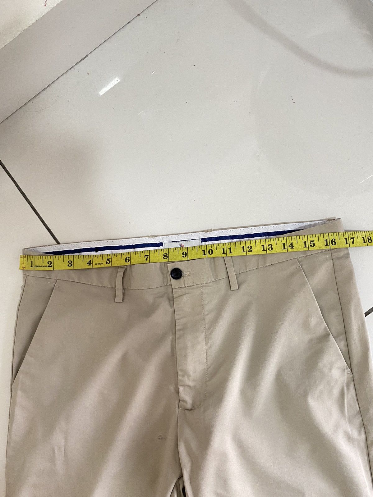 Moncler Moncler Chinos Pants Beige Easy Travel Size US 34 / EU 50 - 10 Thumbnail