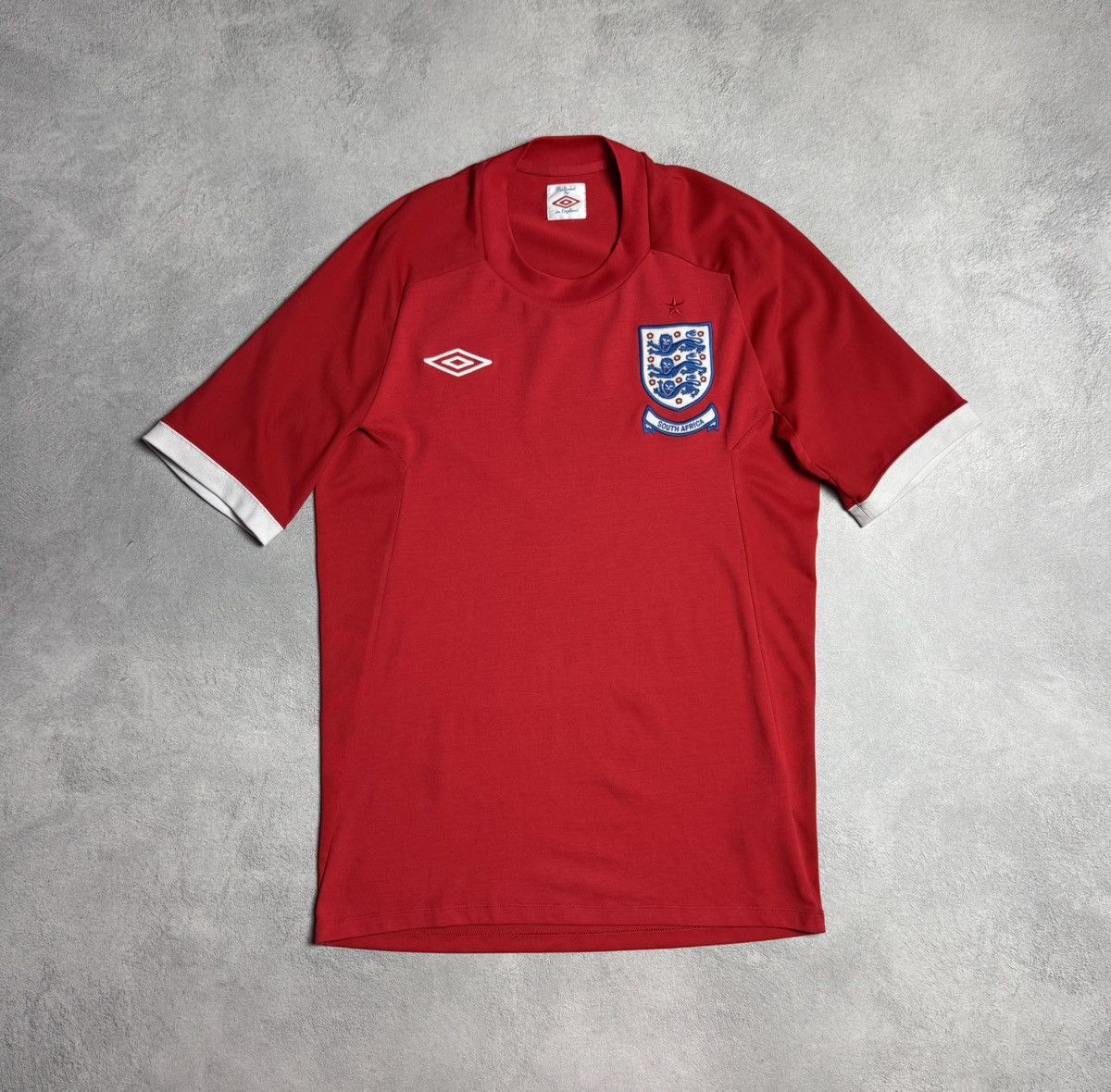 Umbro England 2010 2011 Away Football Shirt Soccer Jersey Umbro Size US M / EU 48-50 / 2 - 1 Thumbnail