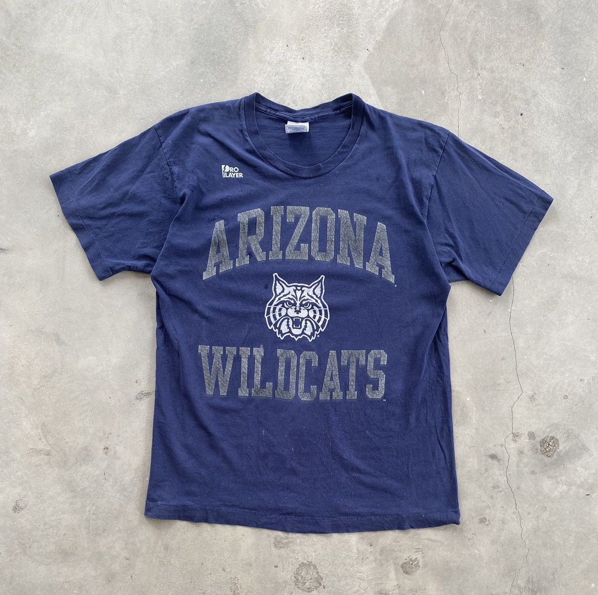 Pro Player × Vintage VINTAGE PRO PLAYER ARIZONA WILDCATS WELLWORN TEE Size US L / EU 52-54 / 3 - 1 Thumbnail