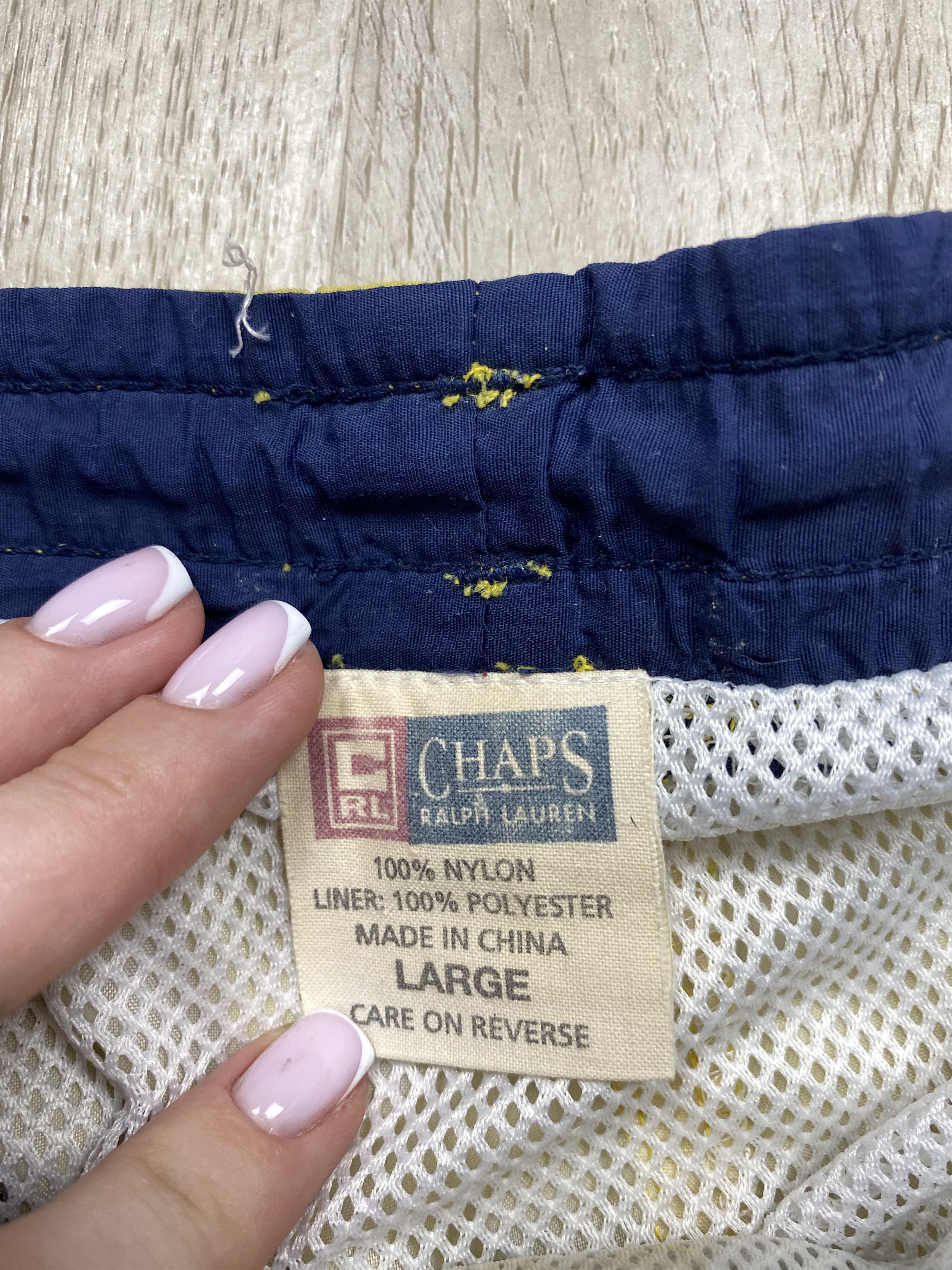 Chaps Ralph Lauren Chaps Ralph Lauren 90s Vintage Nylon Shorts Size US 34 / EU 50 - 4 Thumbnail