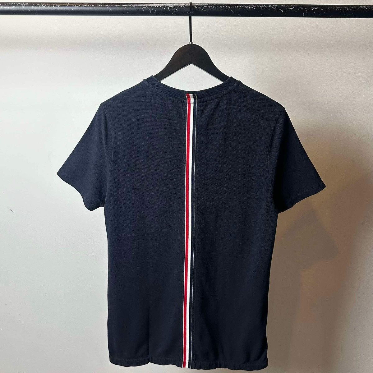 Thom Browne THOM BROWNE BACK STRIPED T SHIRT Size US M / EU 48-50 / 2 - 2 Thumbnail