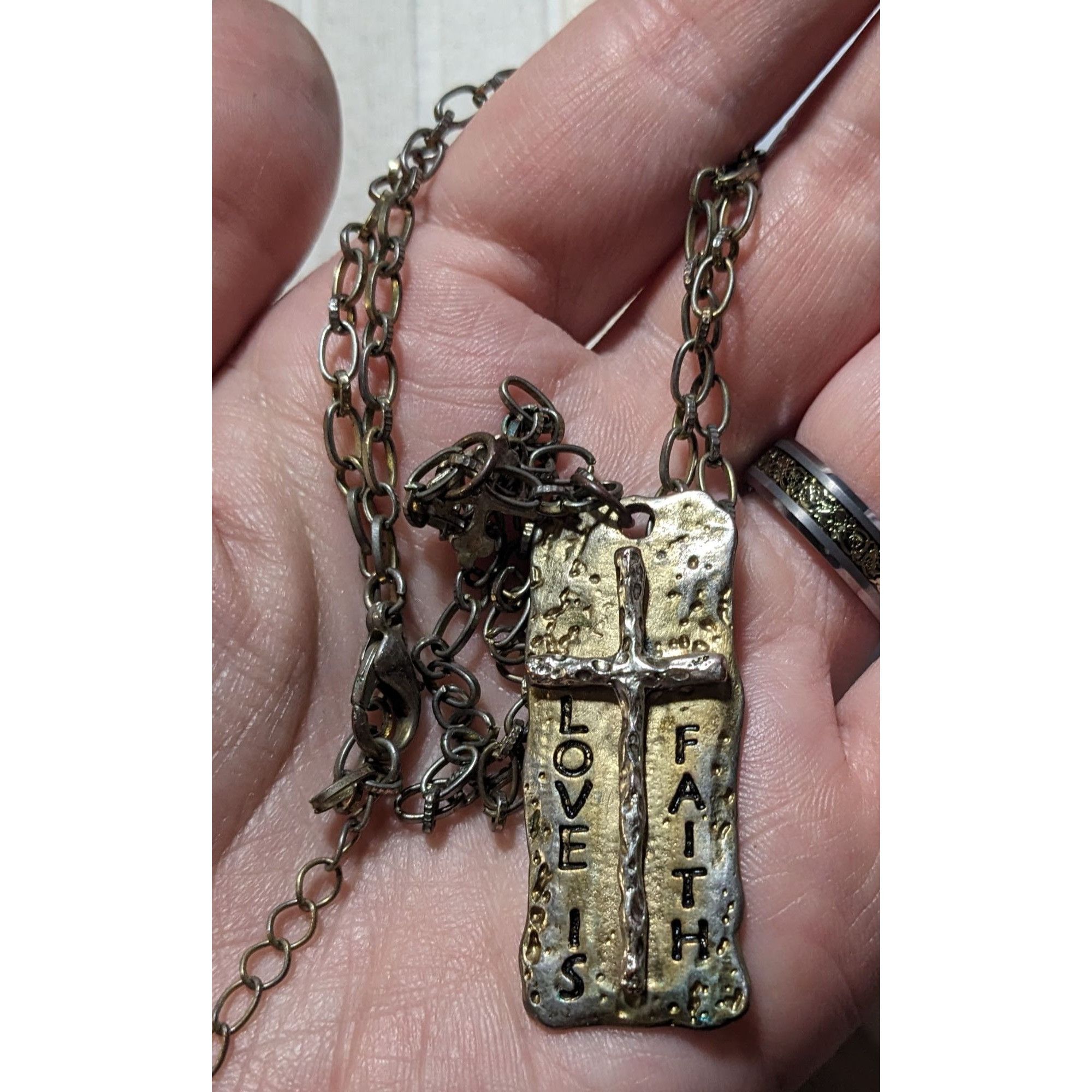 Other Love Is Faith Hammered Brutalist Pendant Necklace Size ONE SIZE - 5 Thumbnail