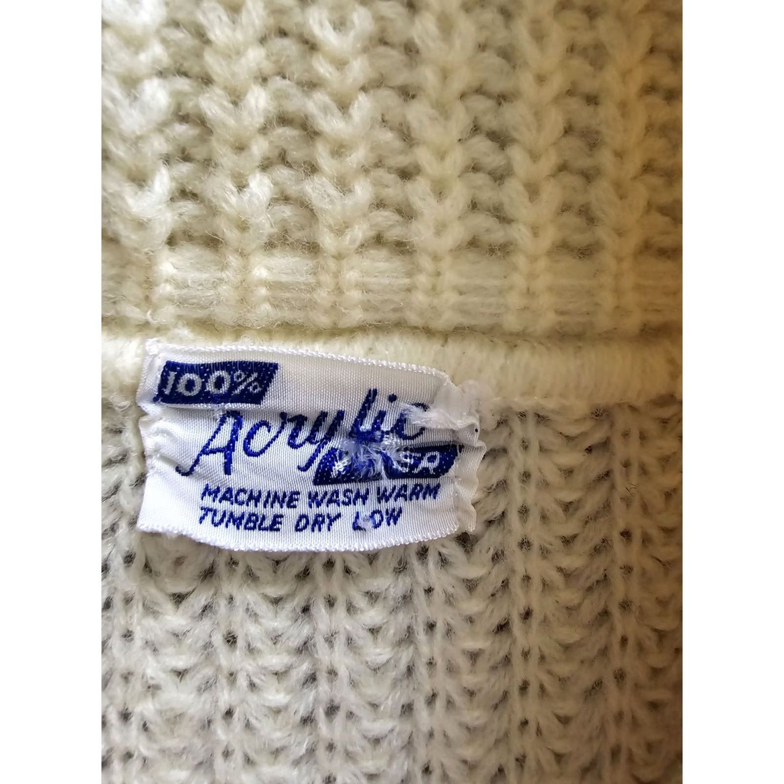 Vintage VINTAGE 70s Aztec Southwestern Sweater Unisex M Beige Acrylic long sleeve Boho Hippie Union Made Unbranded Mens Womens Girls Boys Size US M / EU 48-50 / 2 - 6 Thumbnail
