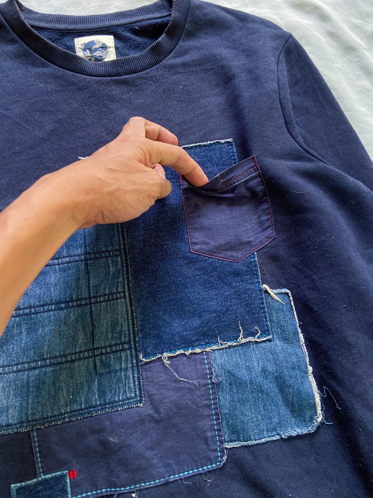Japanese Brand SELECTED INDIGO PATCHWORK SWEATSHIRT Size US L / EU 52-54 / 3 - 7 Thumbnail