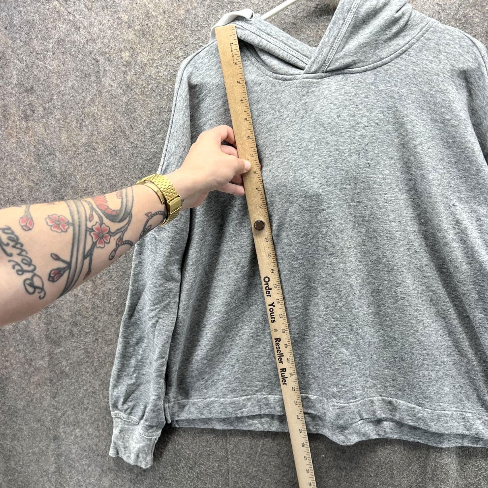 Abercrombie & Fitch VINTAGE Abercrombie & Fitch Hoodie Sweatshirt Mens XL Gray Pullover Hooded Drawstring Sweatshirt Size US XL / EU 56 / 4 - 6 Thumbnail