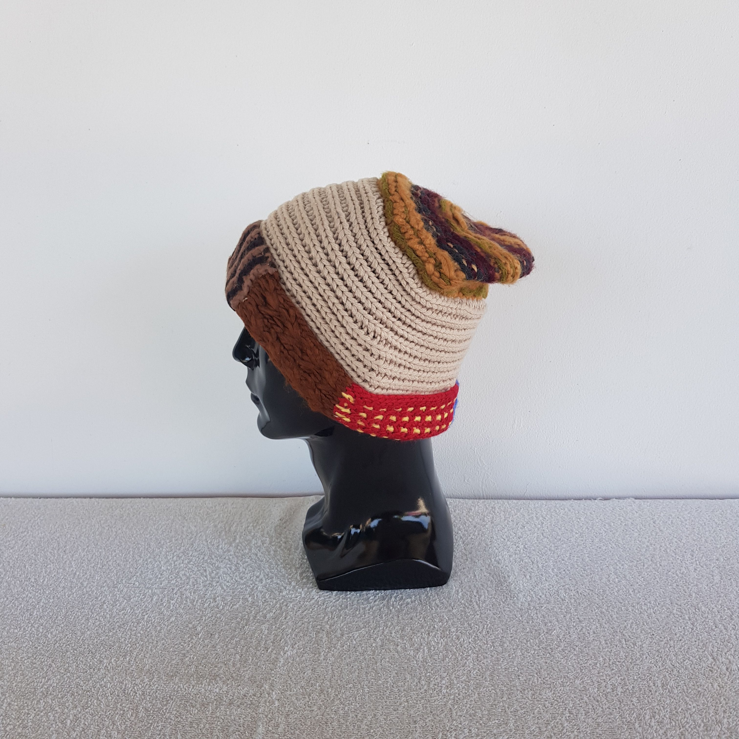 Japanese Brand Vintage Japanese Beanie Cable Knit Crochet Snow Caps Ski Hat Size ONE SIZE - 4 Thumbnail