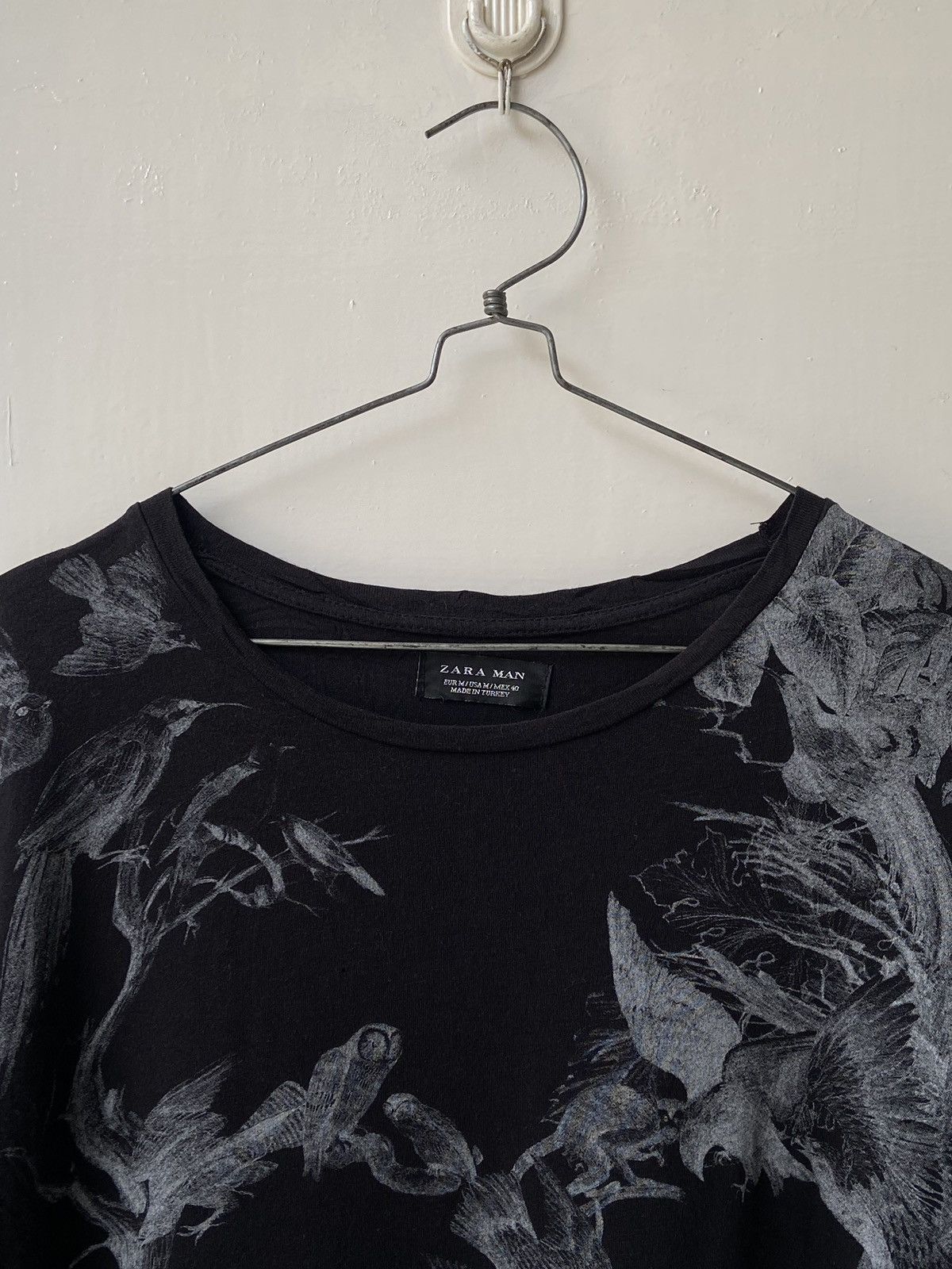 Zara ZARA MAN Black Motive T-shirt Size US S / EU 44-46 / 1 - 4 Thumbnail