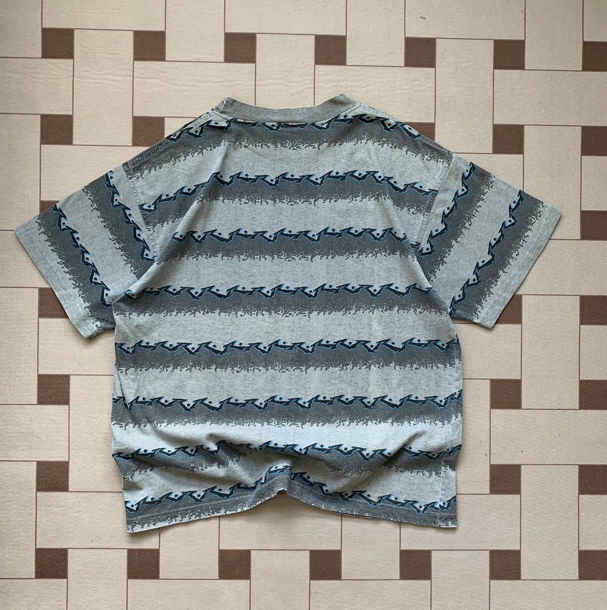Rusty × Vintage Vintage Rusty AOP Surf Tshirt Size US XL / EU 56 / 4 - 4 Thumbnail