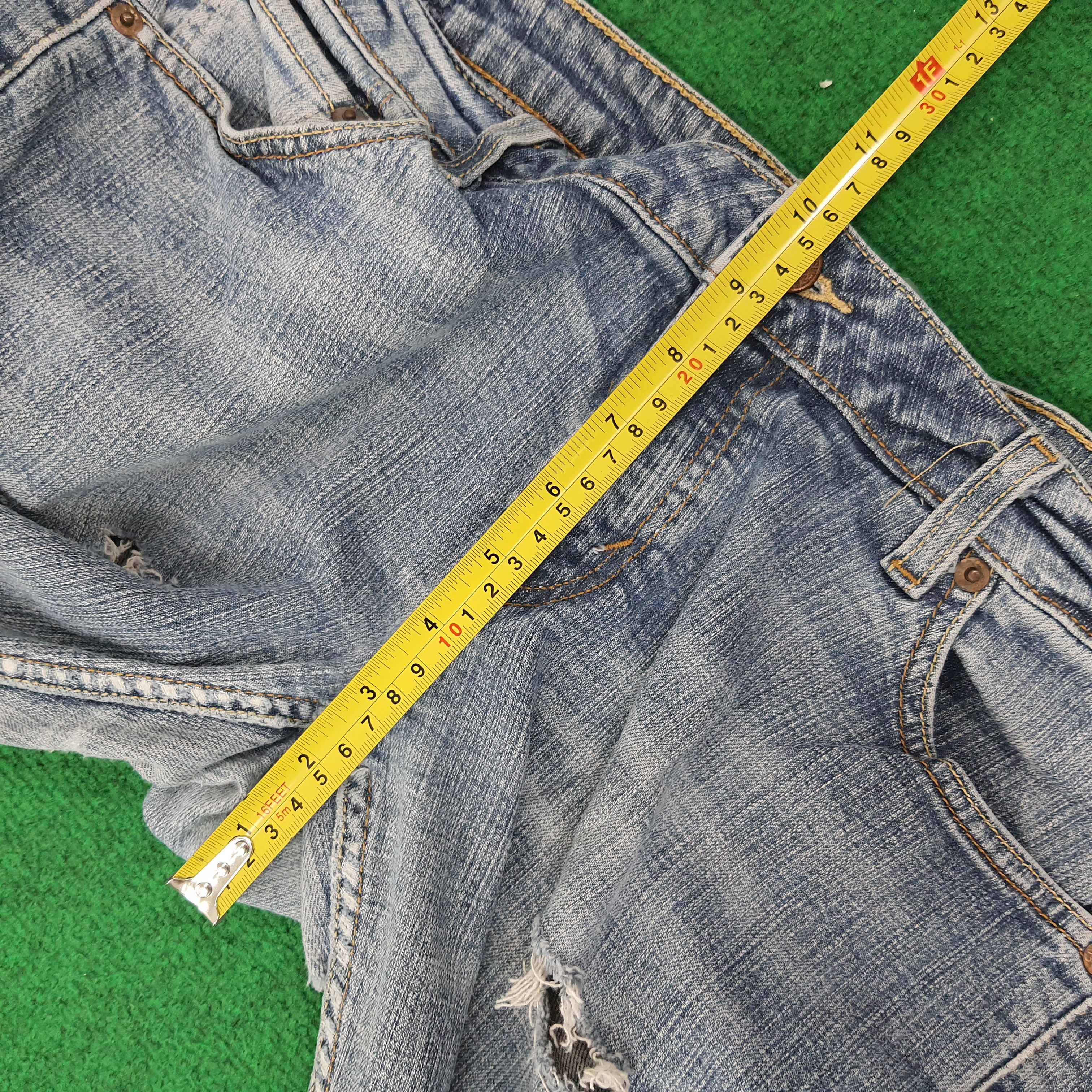 Levi's Vintage Levi's 524 Jeans Distressed Jeans C244N9 Size 35" - 12 Thumbnail
