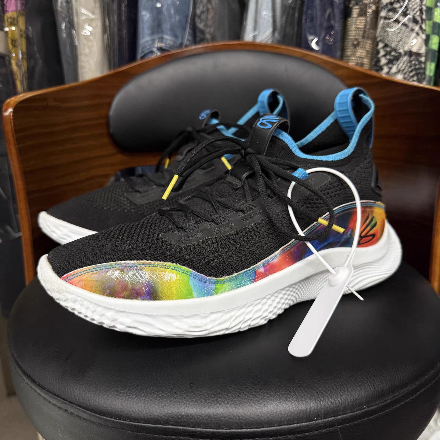 Under Armour Under Armour Curry 8 Basketball Shoes K15 Size US 6 / IT 36 - 1 Thumbnail