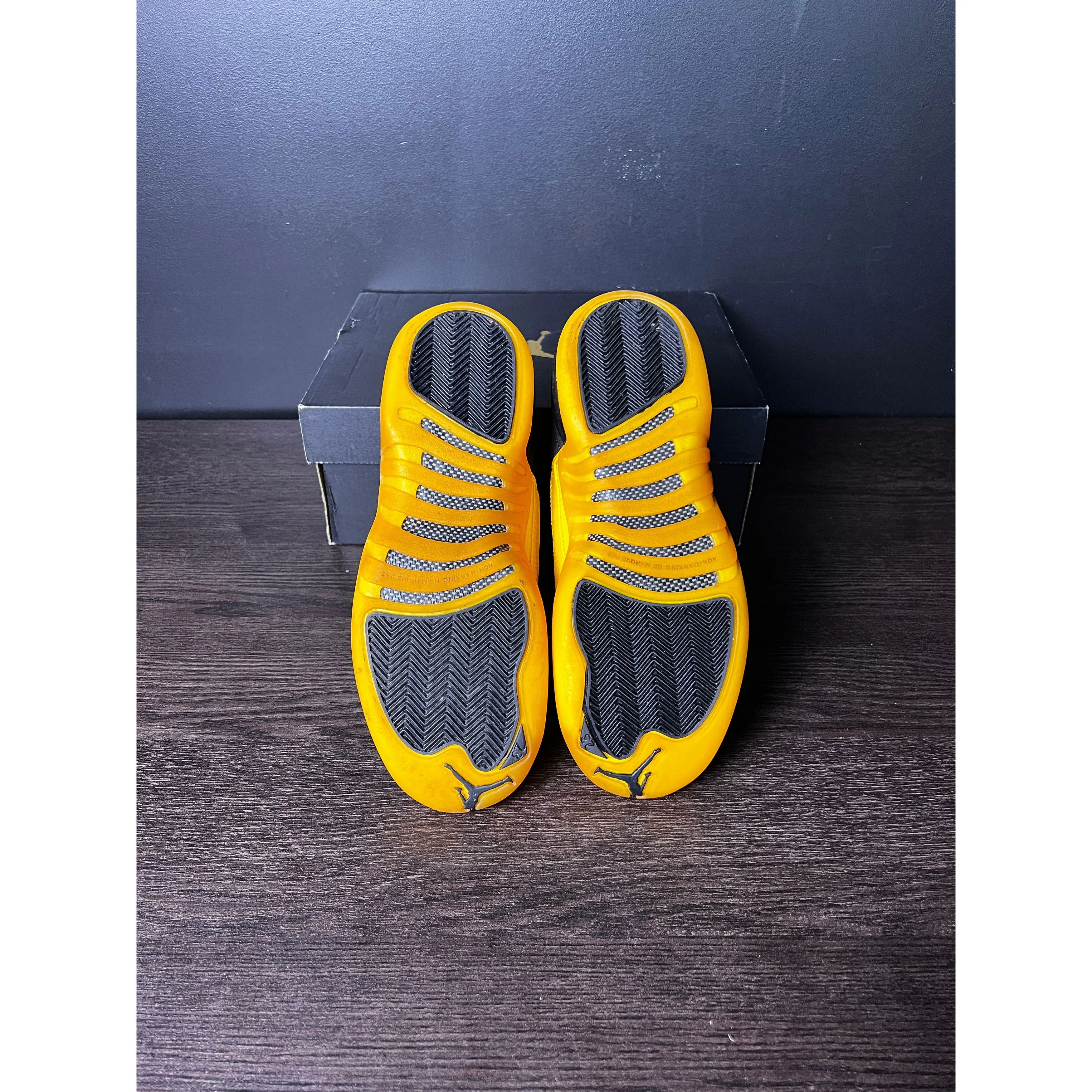 Jordan Brand Air Jordan 12 Retro "University Gold" (GS) **PRE-OWNED** Size US 6.5 / EU 39-40 - 5 Thumbnail