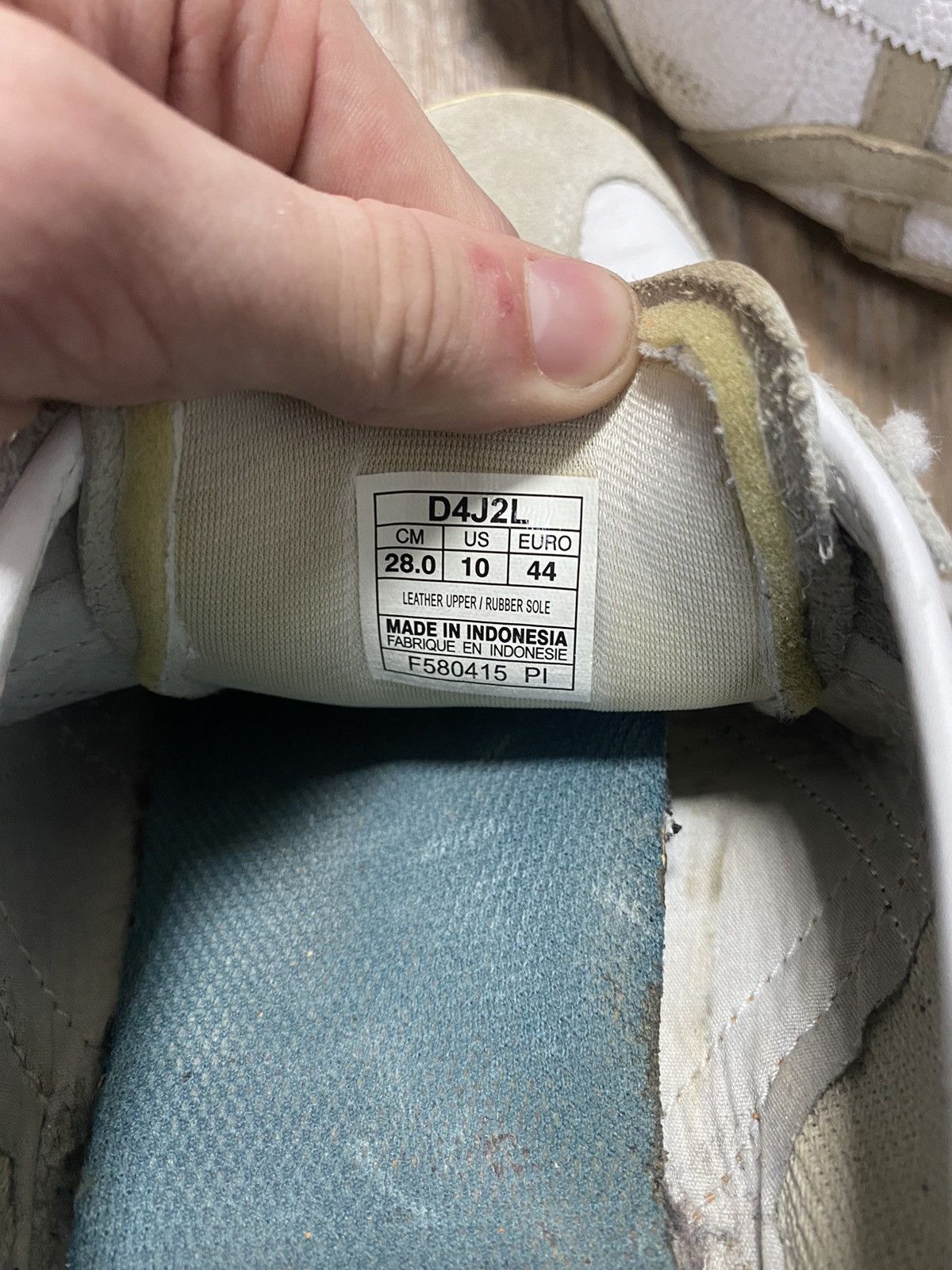Asics Vintage Asics Tiger Onitsuka Sneakers Size US 10 / EU 43 - 7 Thumbnail