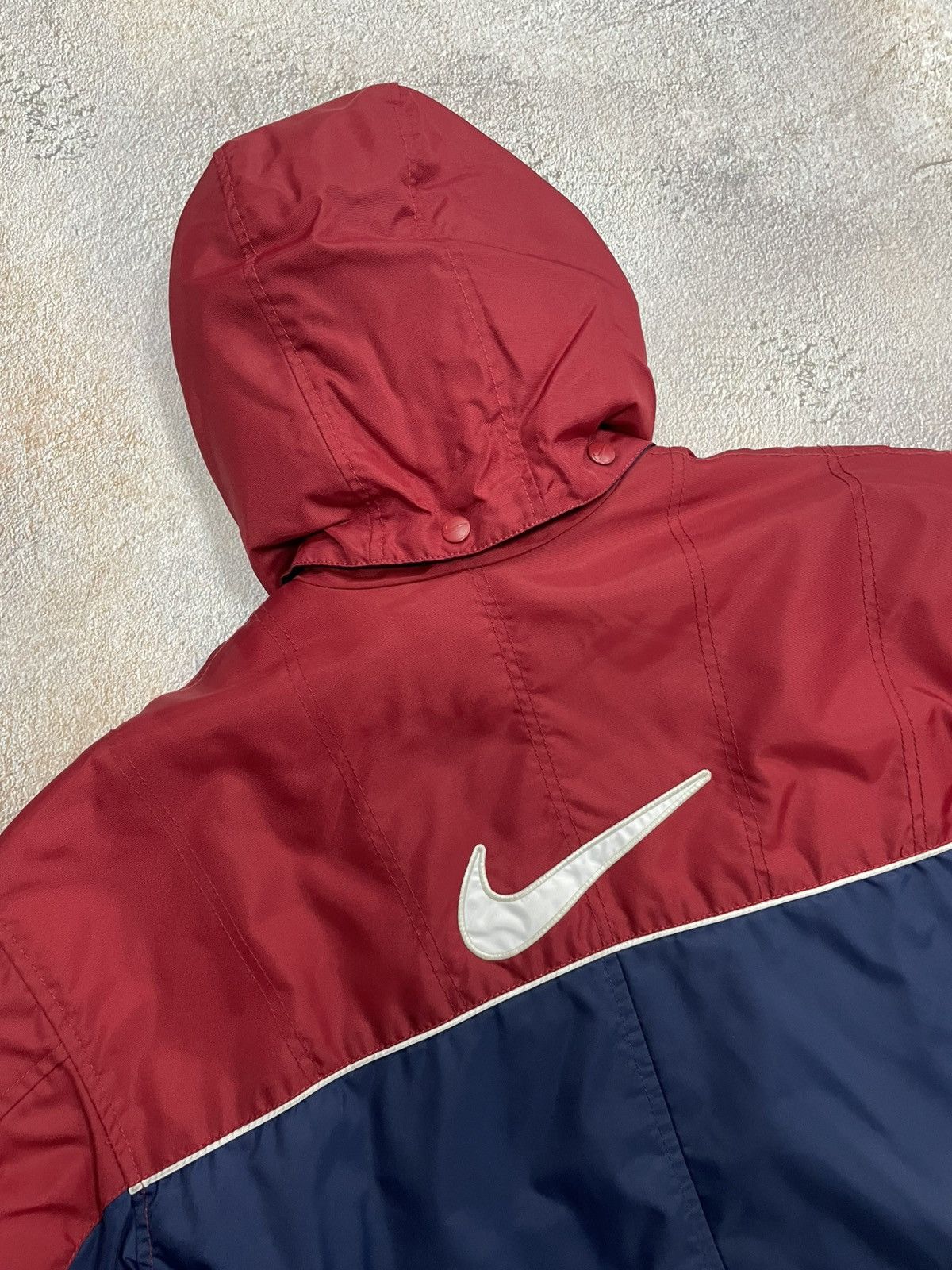 Nike Vintage Nike Big Swoosh Insulated Jacket Size US M / EU 48-50 / 2 - 9 Thumbnail