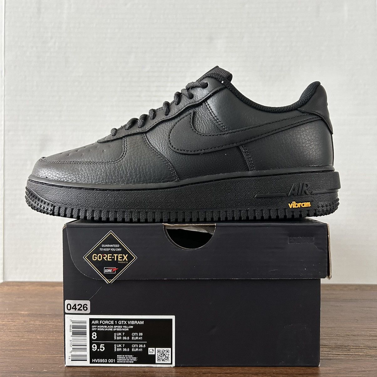 Nike Nike Air Force 1 GTX Vibram Triple Black Non-Slip M8/W9.5 Size US 8 / EU 41 - 2 Thumbnail