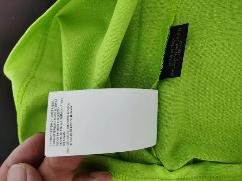 Other Versace Short sleeves and short sleeves Size US M / EU 48-50 / 2 - 7 Thumbnail