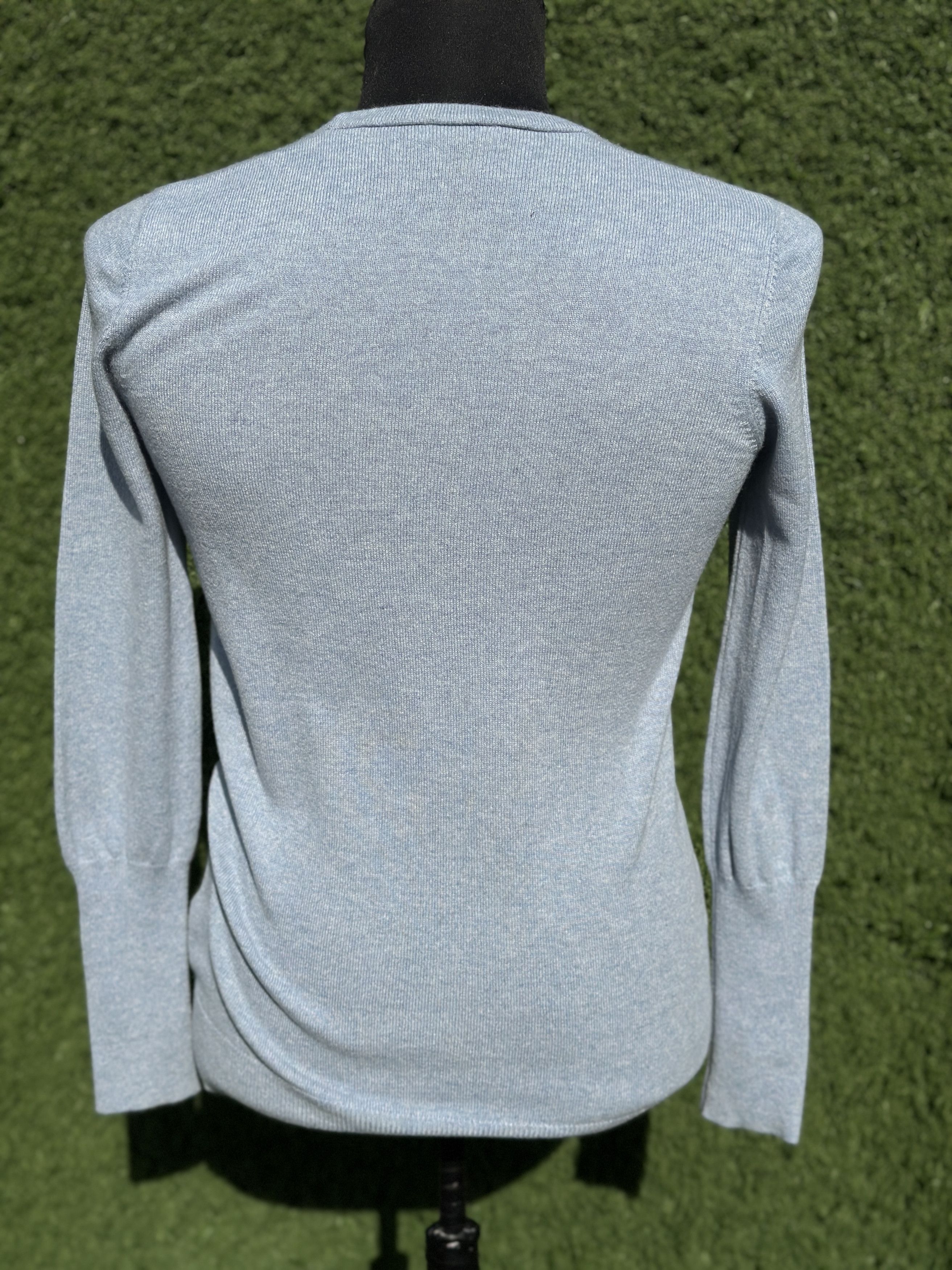 Brunello Cucinelli Brunello Cucinelli Cashmere V Neck Fine Knit Sweater S M Size M / US 6-8 / IT 42-44 - 9 Thumbnail