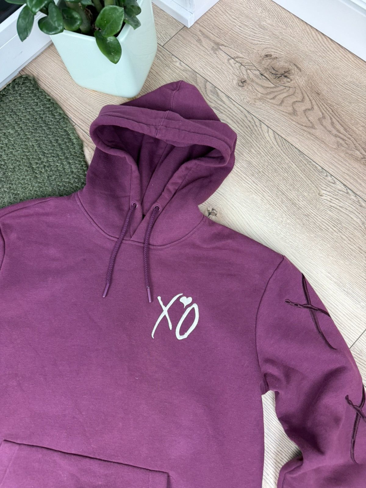 H&M × The Weeknd H&M x The Weeknd big logo XO hoodie casual Size US M / EU 48-50 / 2 - 4 Thumbnail