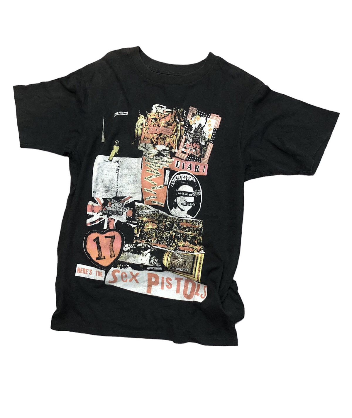 Band Tees Sex Pistols x Uniqlo Full Print Size US S / EU 44-46 / 1 - 25 Thumbnail