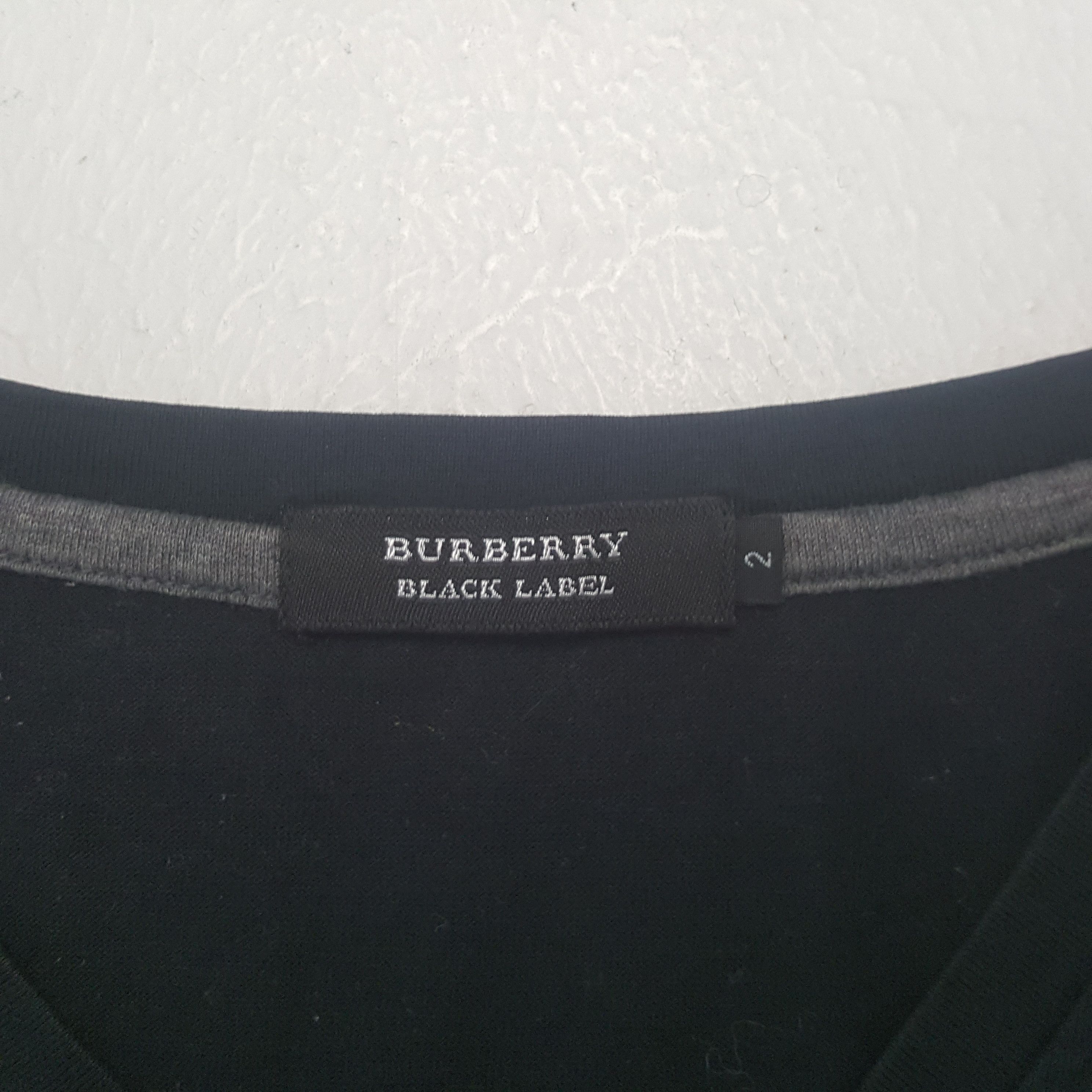 Burberry Burberry London Fashion Brand Custom Art Tshirt C294N62 Size US S / EU 44-46 / 1 - 6 Thumbnail