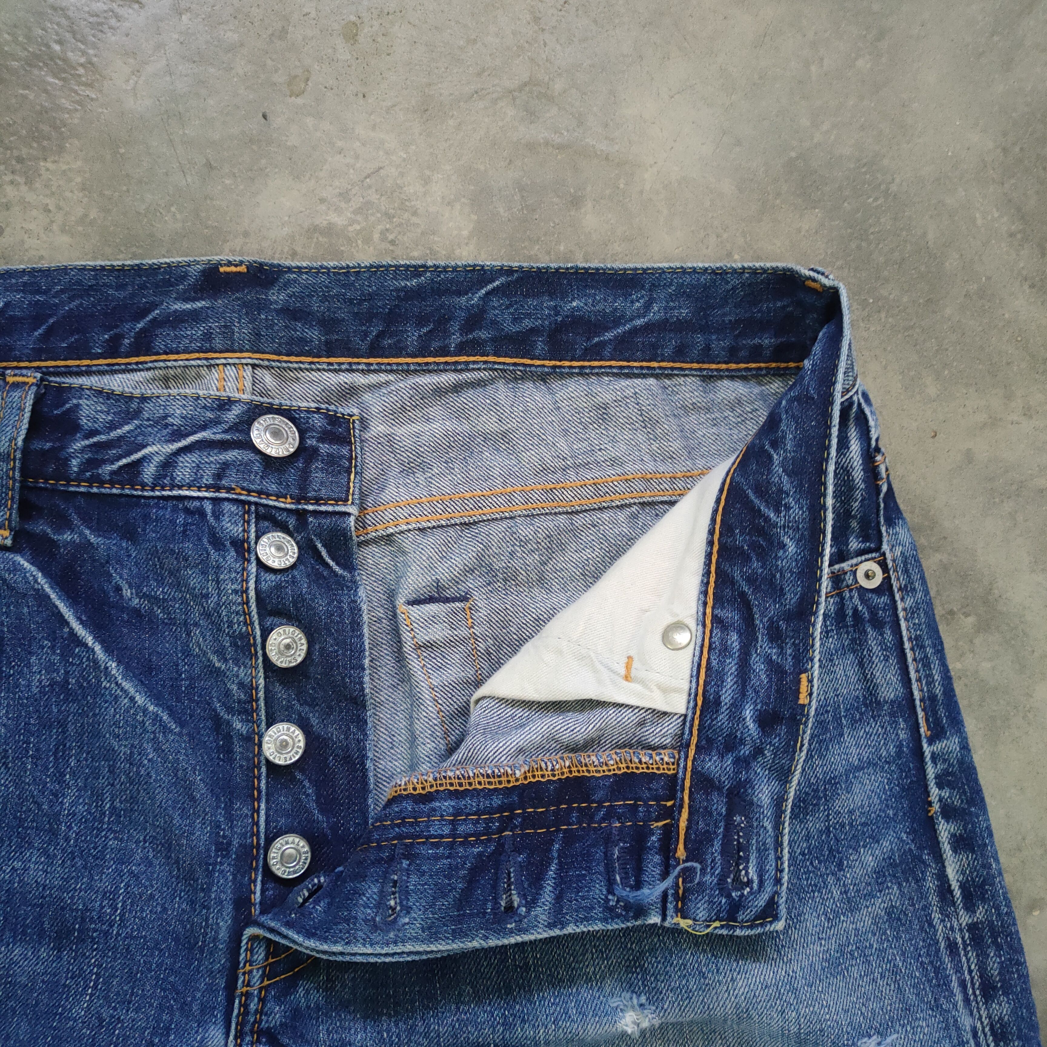Ships Jet Blue VINTAGE SHIPS BUTTON FLY DISTRESSED FADED JEANS PANTS Size US 32 / EU 48 - 4 Thumbnail