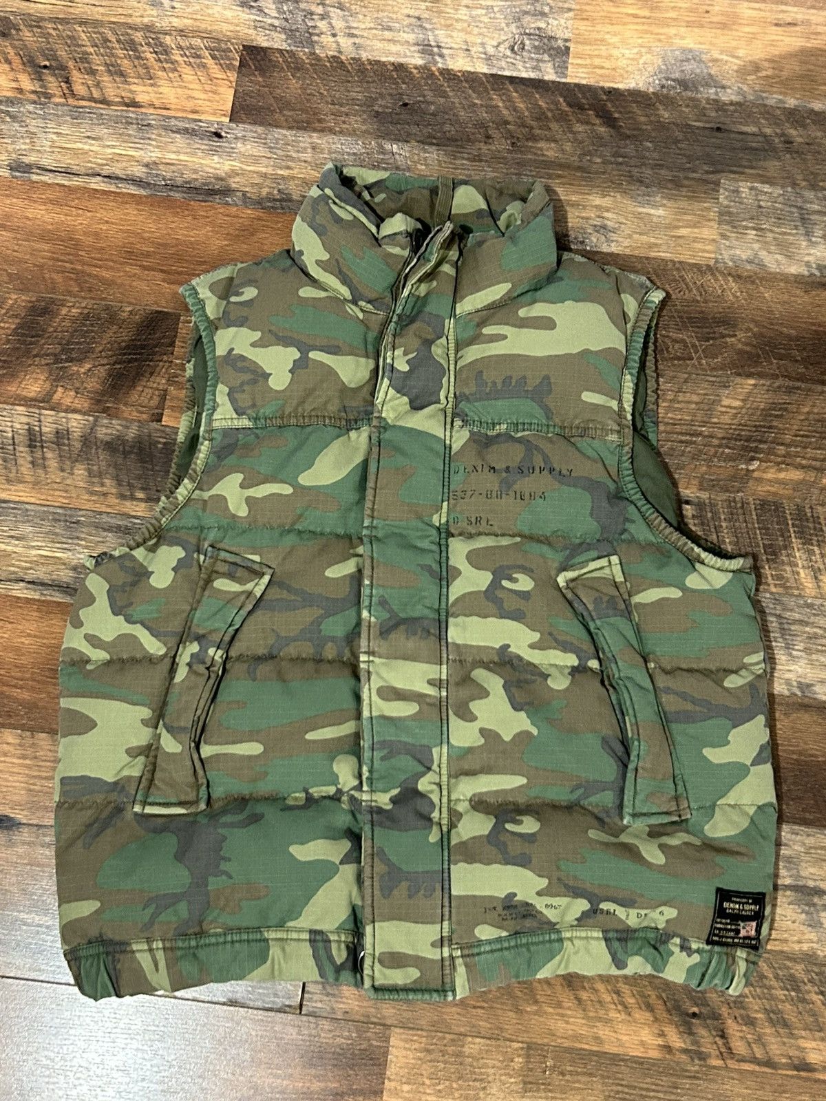 Ralph lauren camo gilet deals