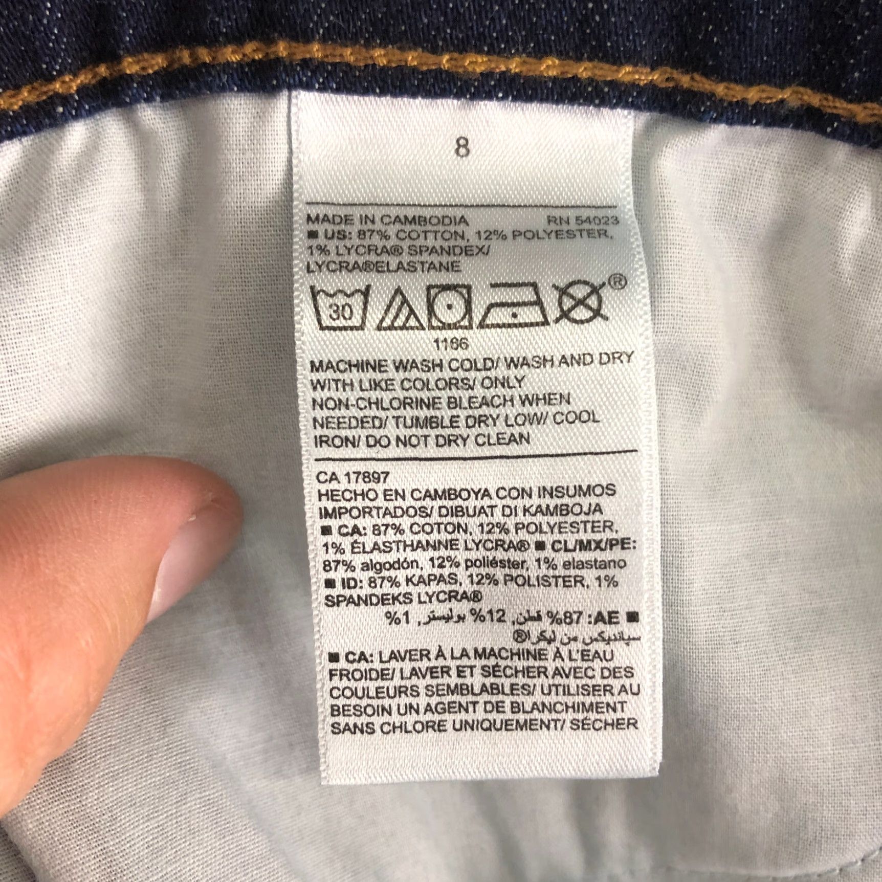 Old Navy Old Navy Womens 8 Stretch Mid Rise Dark Wash Boyfriend Blue Jean Shorts Size 30" / US 8 / IT 44 - 7 Thumbnail