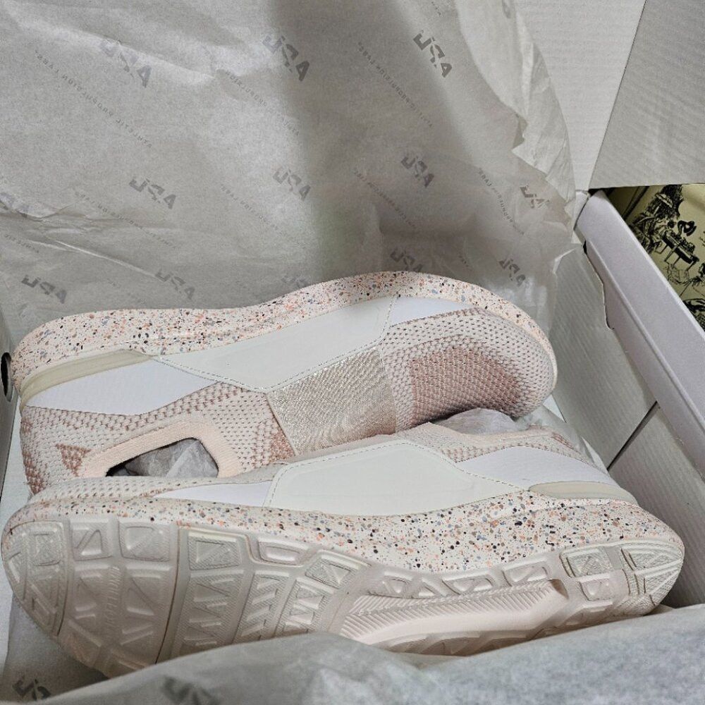 APL NEW APL Pink Salmon Techloom Bliss Running Shoes Men 9.5 Se Size US 9.5 / EU 42-43 - 4 Thumbnail