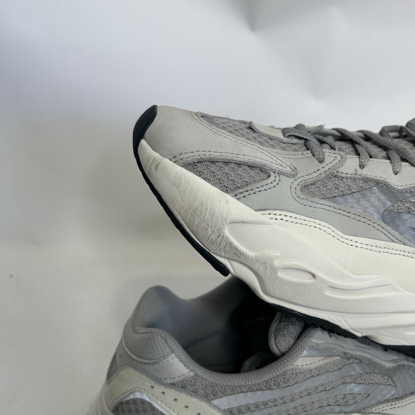 Adidas Adidas Yeezy Boost 700 V2 Static Grey White” EF2829 Size US 11 / EU 44 - 9 Thumbnail